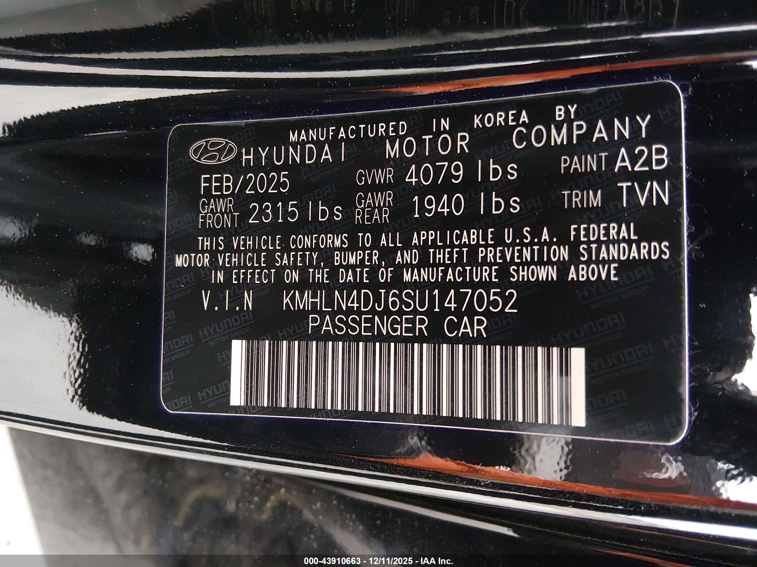 HYUNDAI ELANTRA image 9