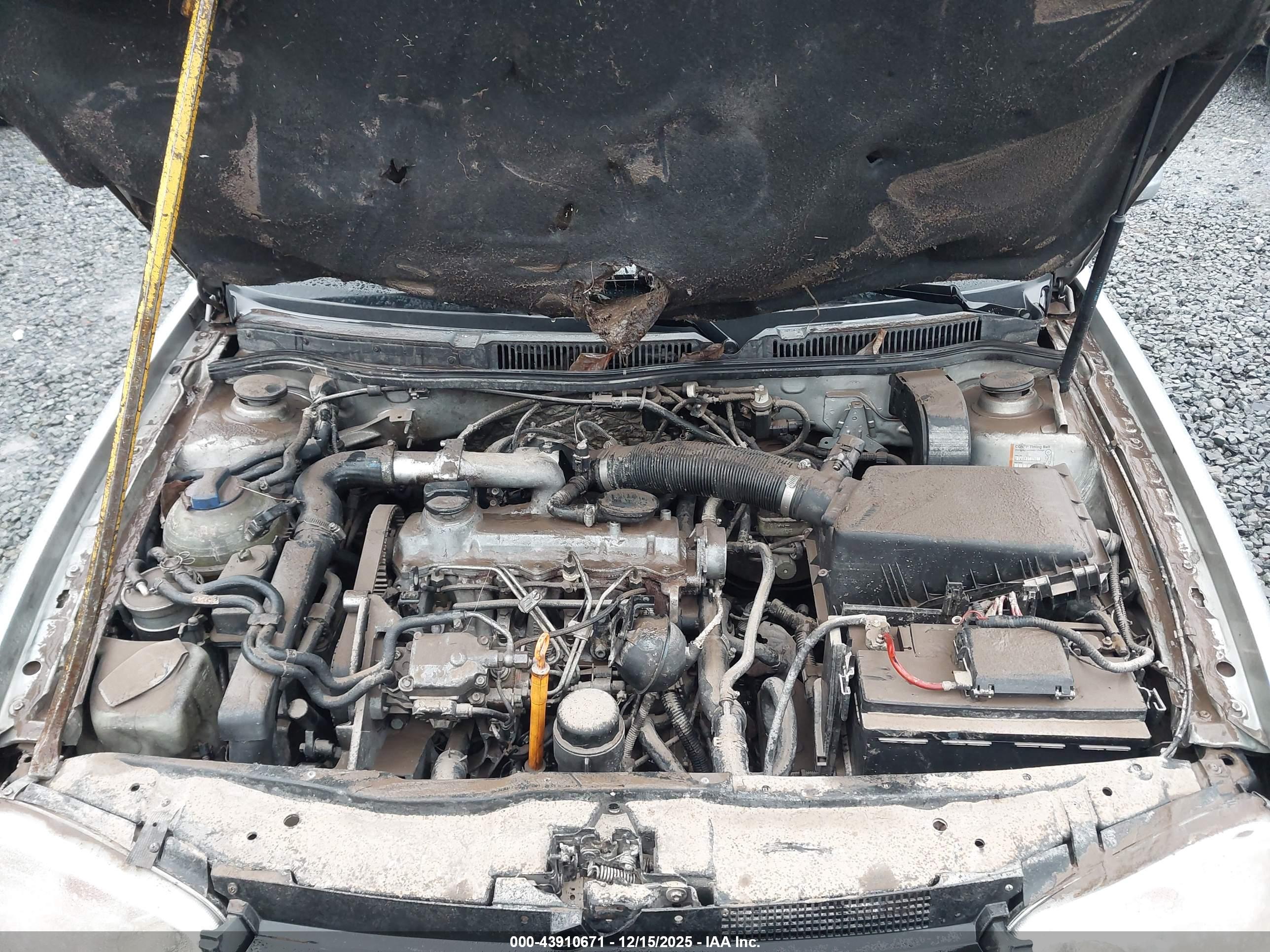 VOLKSWAGEN GOLF image 10