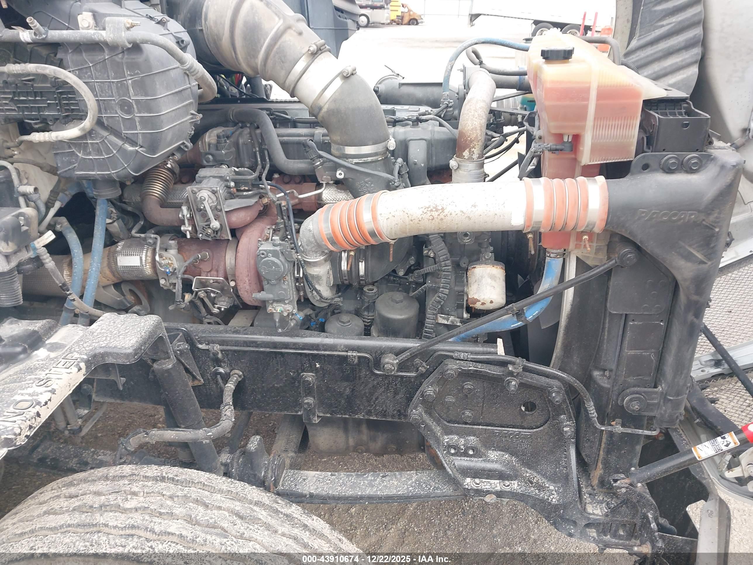 KENWORTH T680 image 10