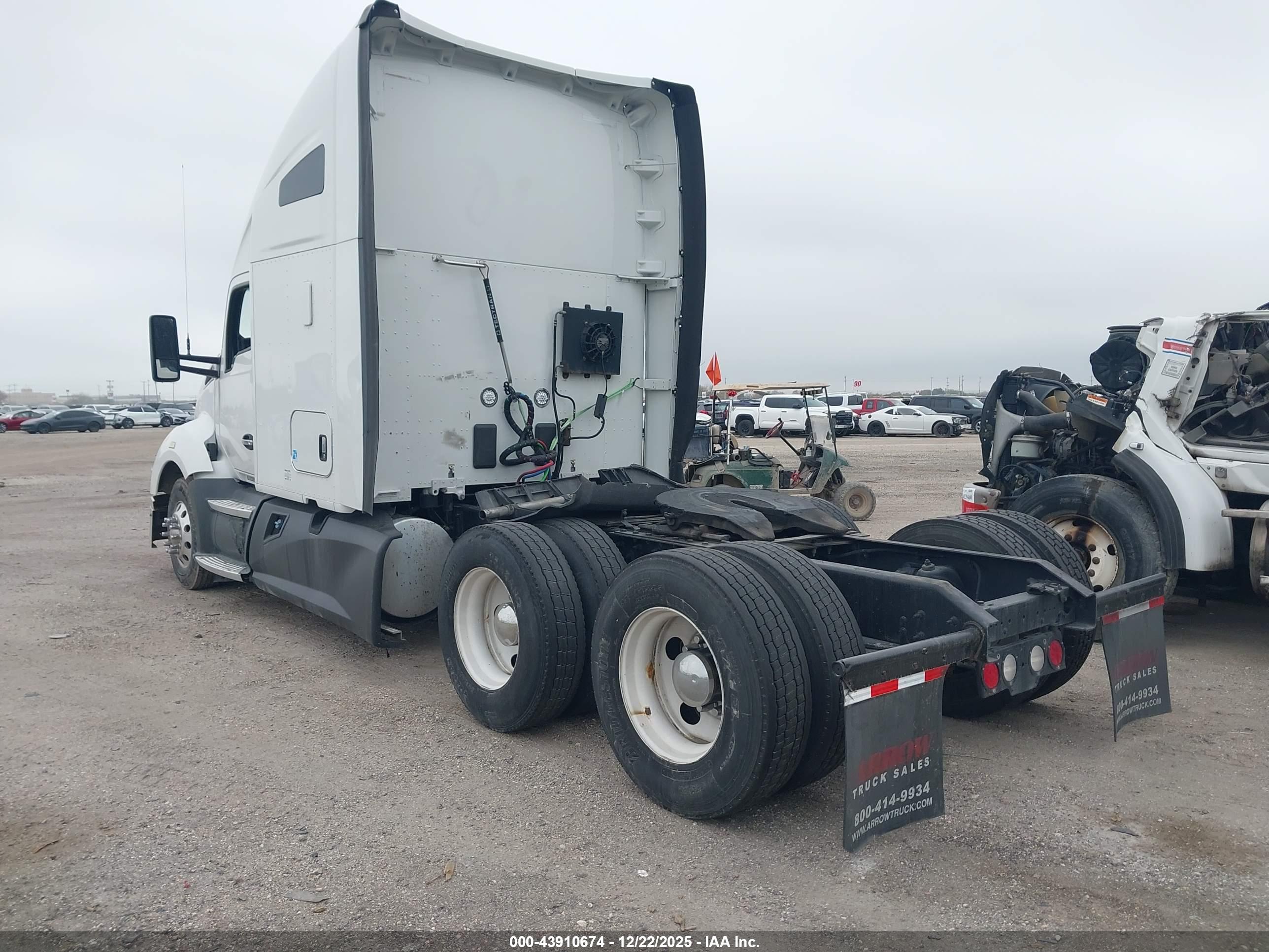 KENWORTH T680 image 3