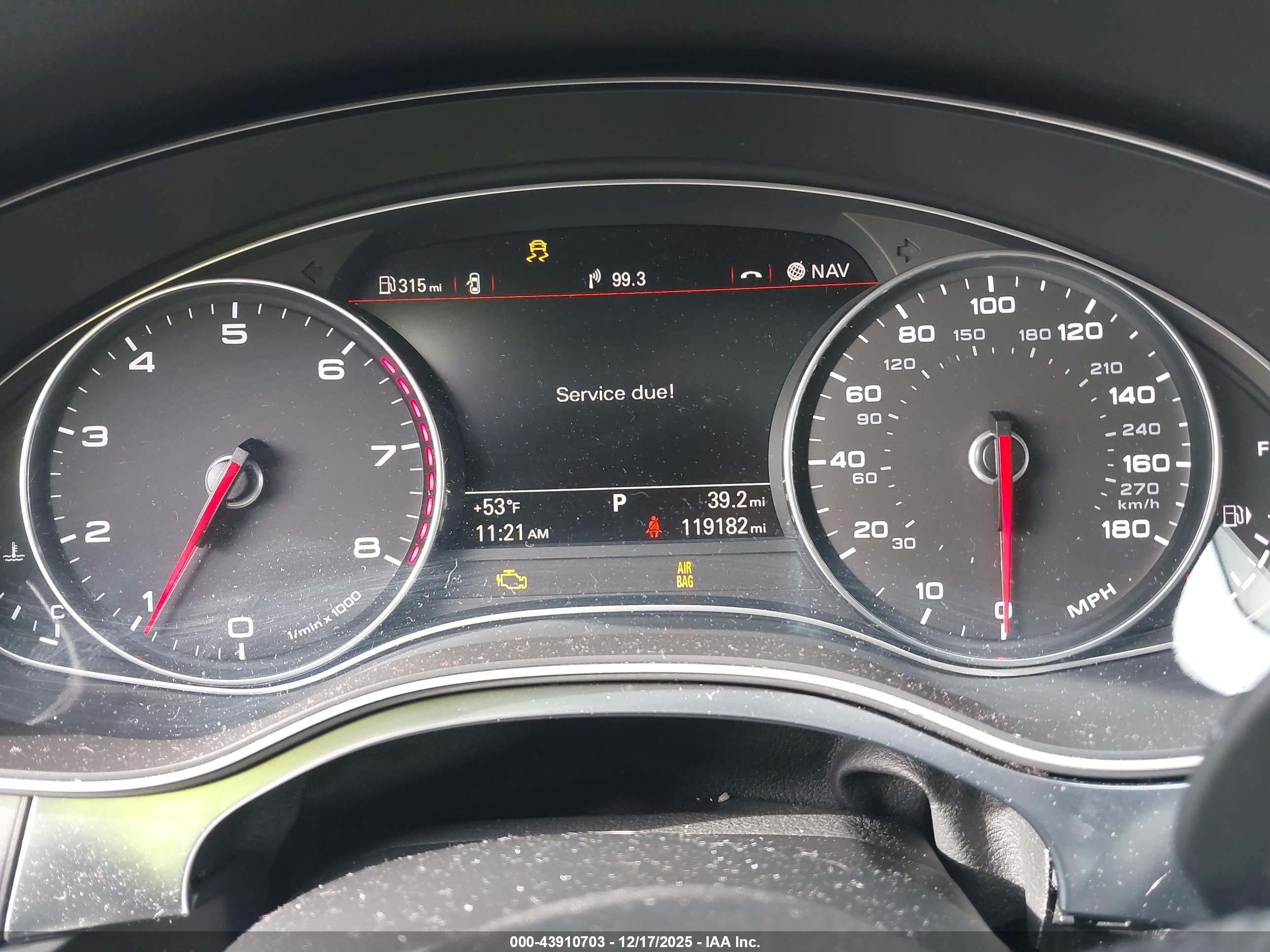 AUDI A6 image 7