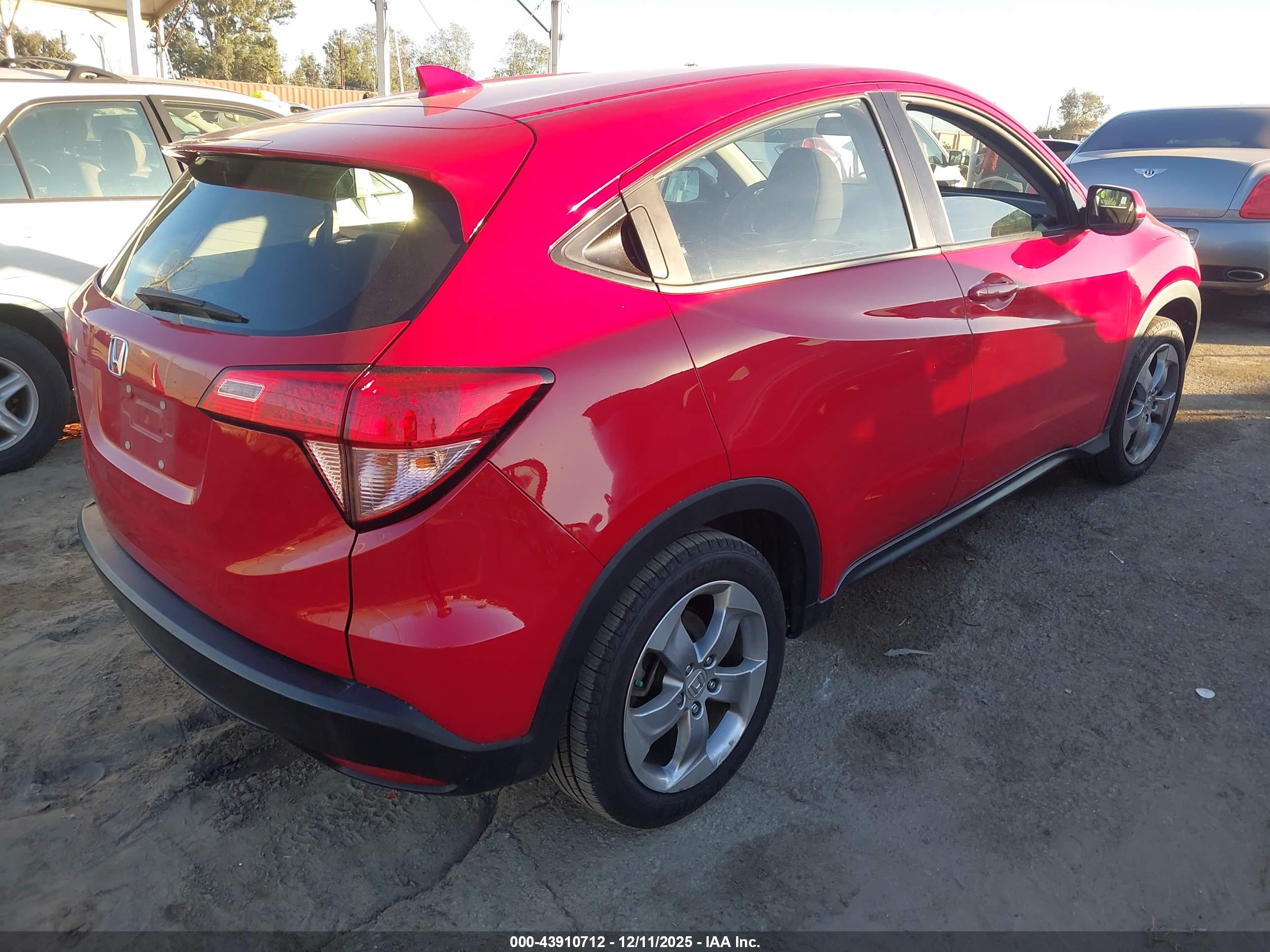 HONDA HR-V image 4