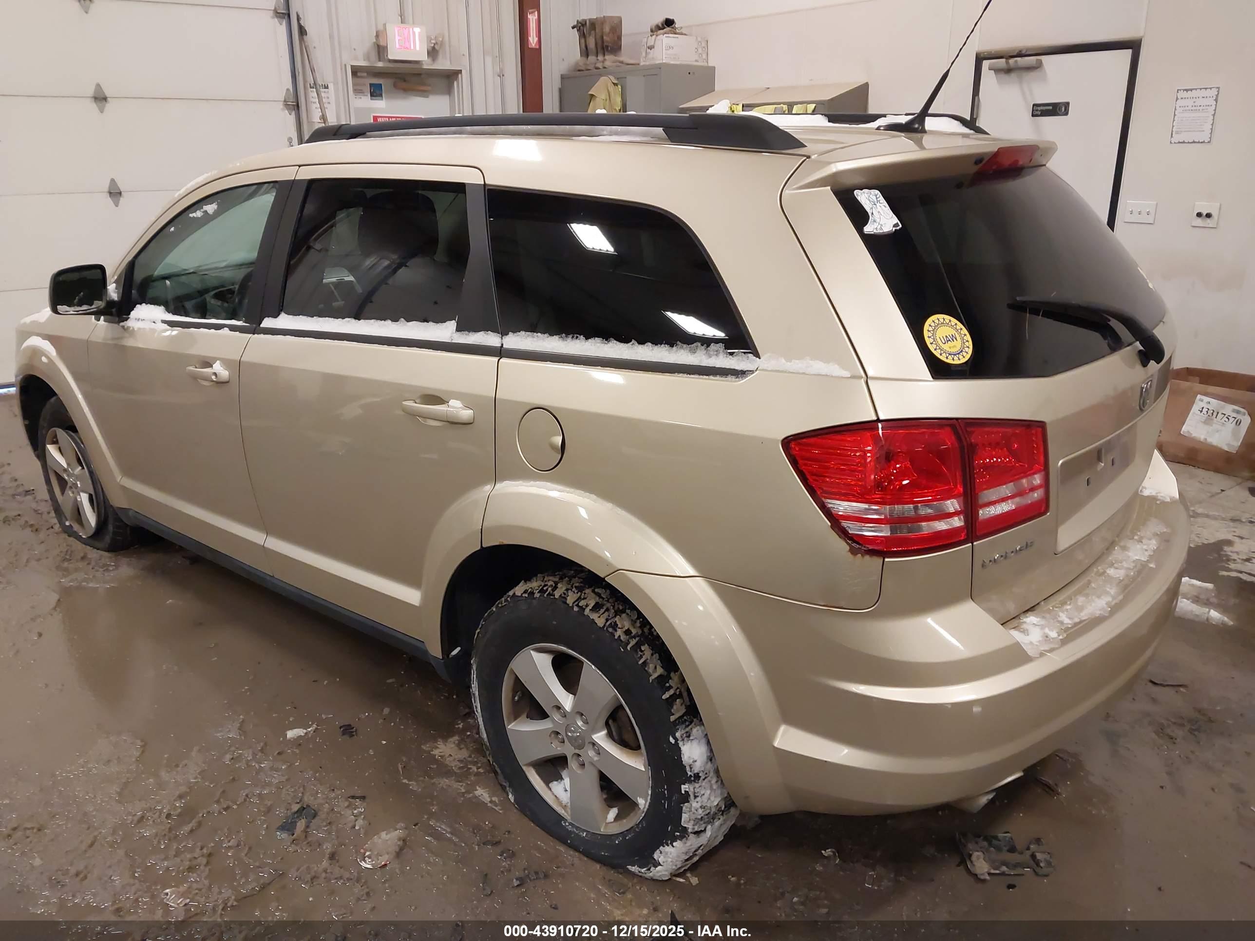 DODGE JOURNEY image 3