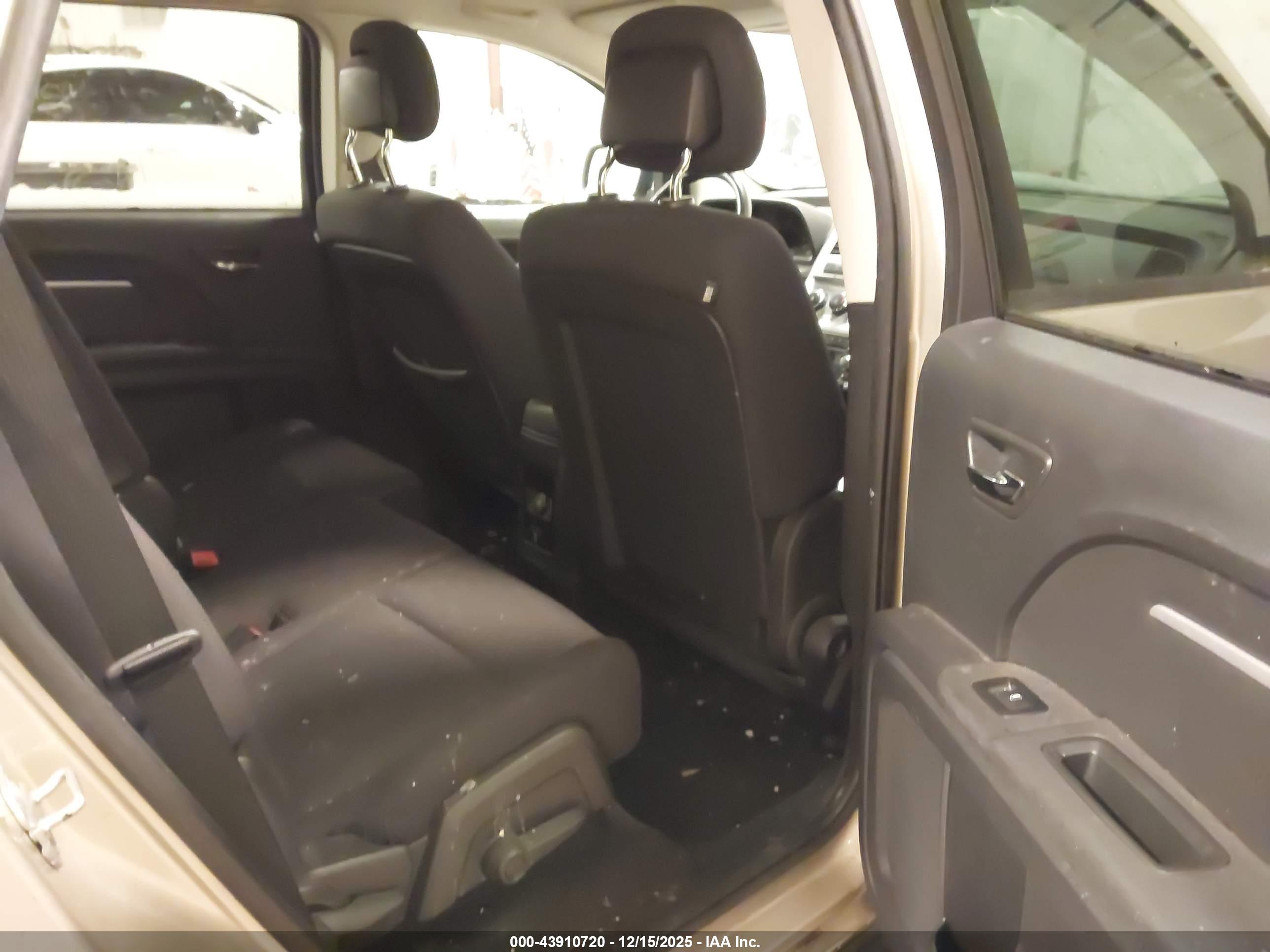 DODGE JOURNEY image 8
