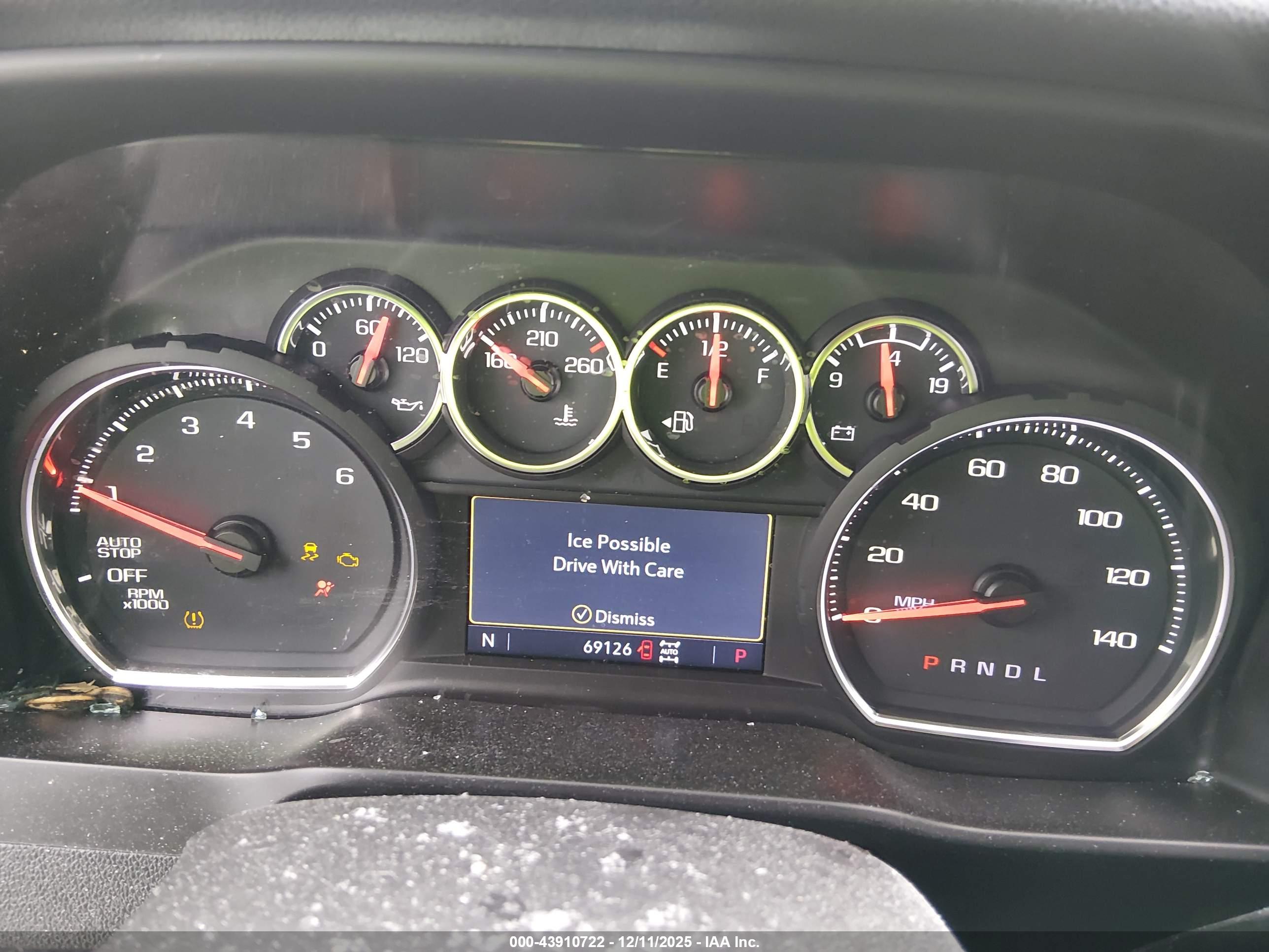 CHEVROLET SILVERADO image 7