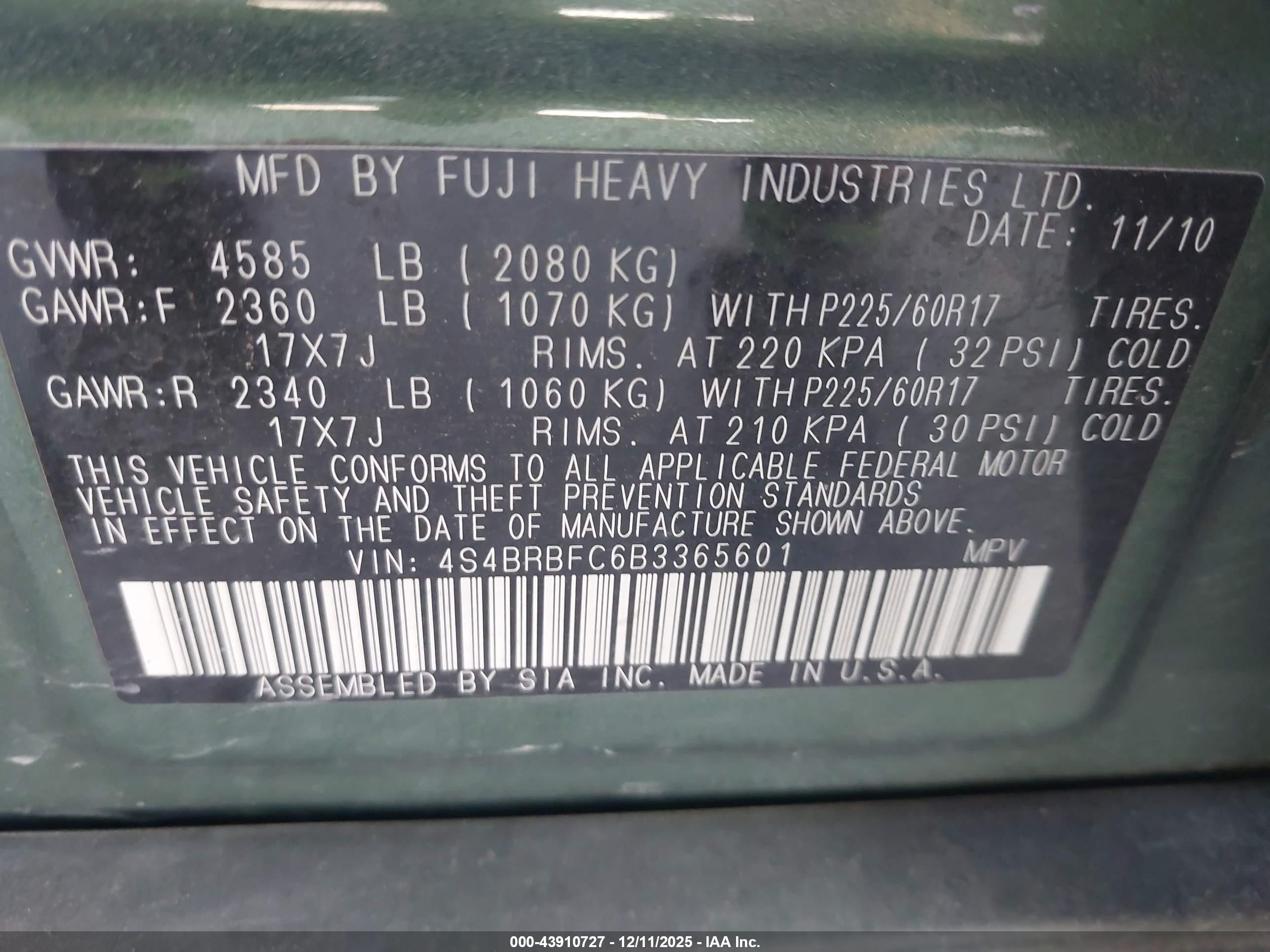 SUBARU OUTBACK image 9