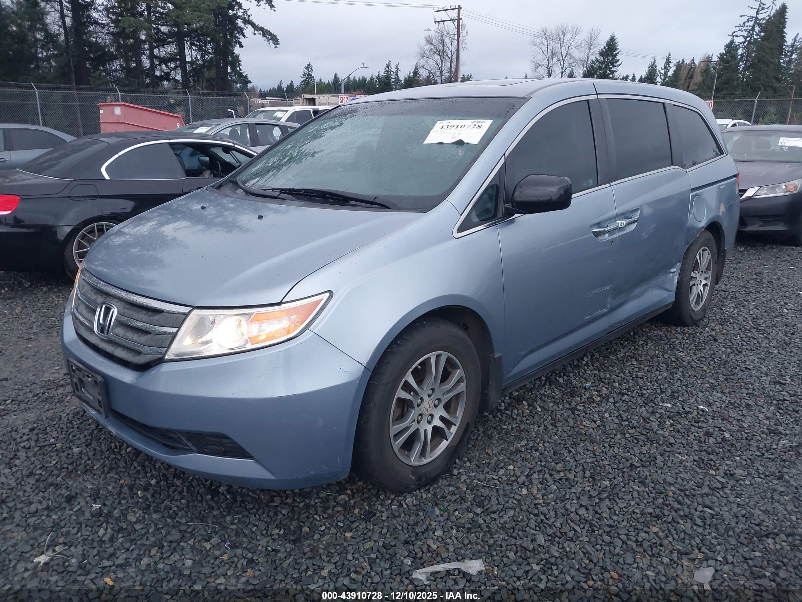 HONDA ODYSSEY image 2