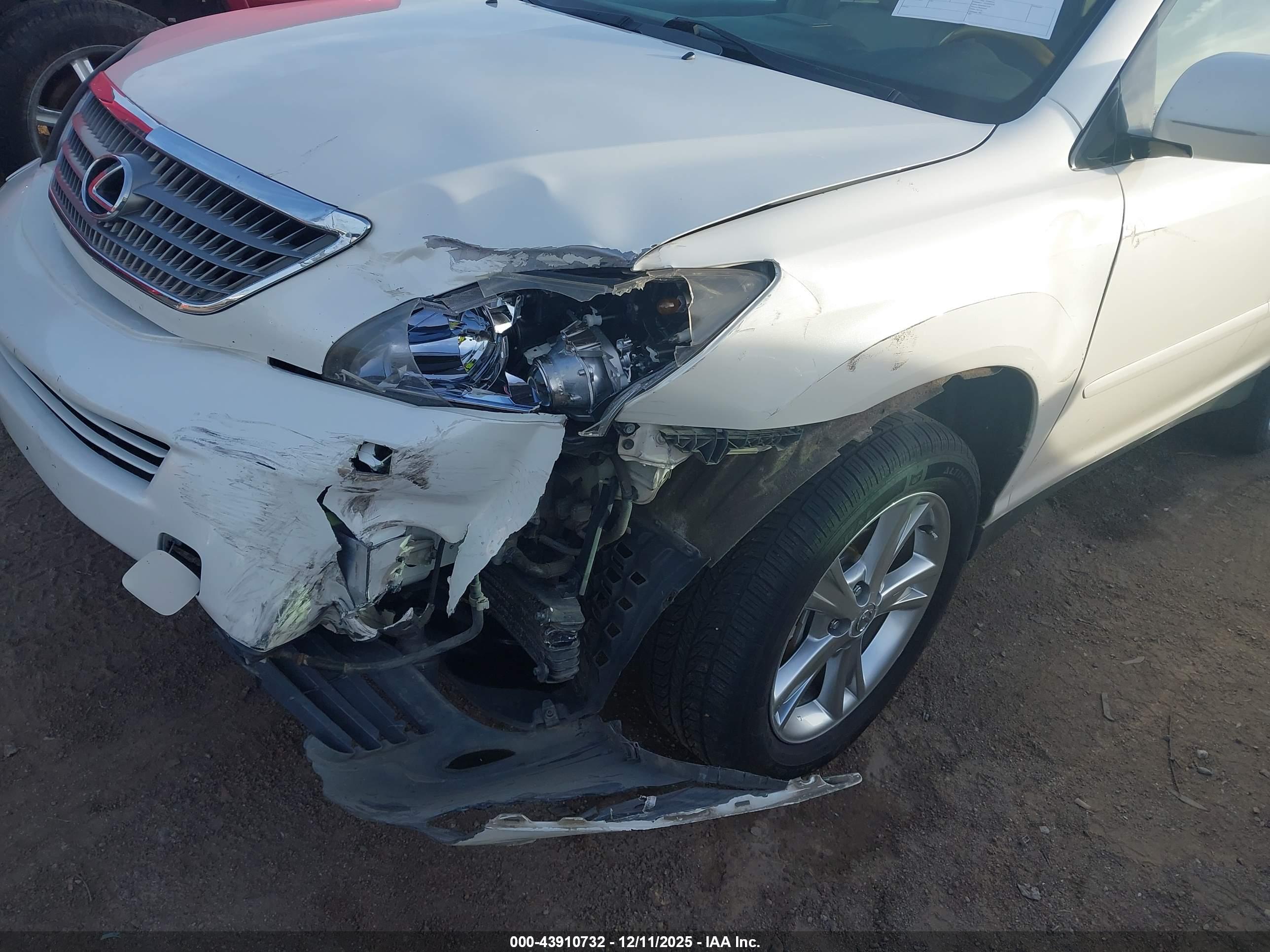 LEXUS RX image 6