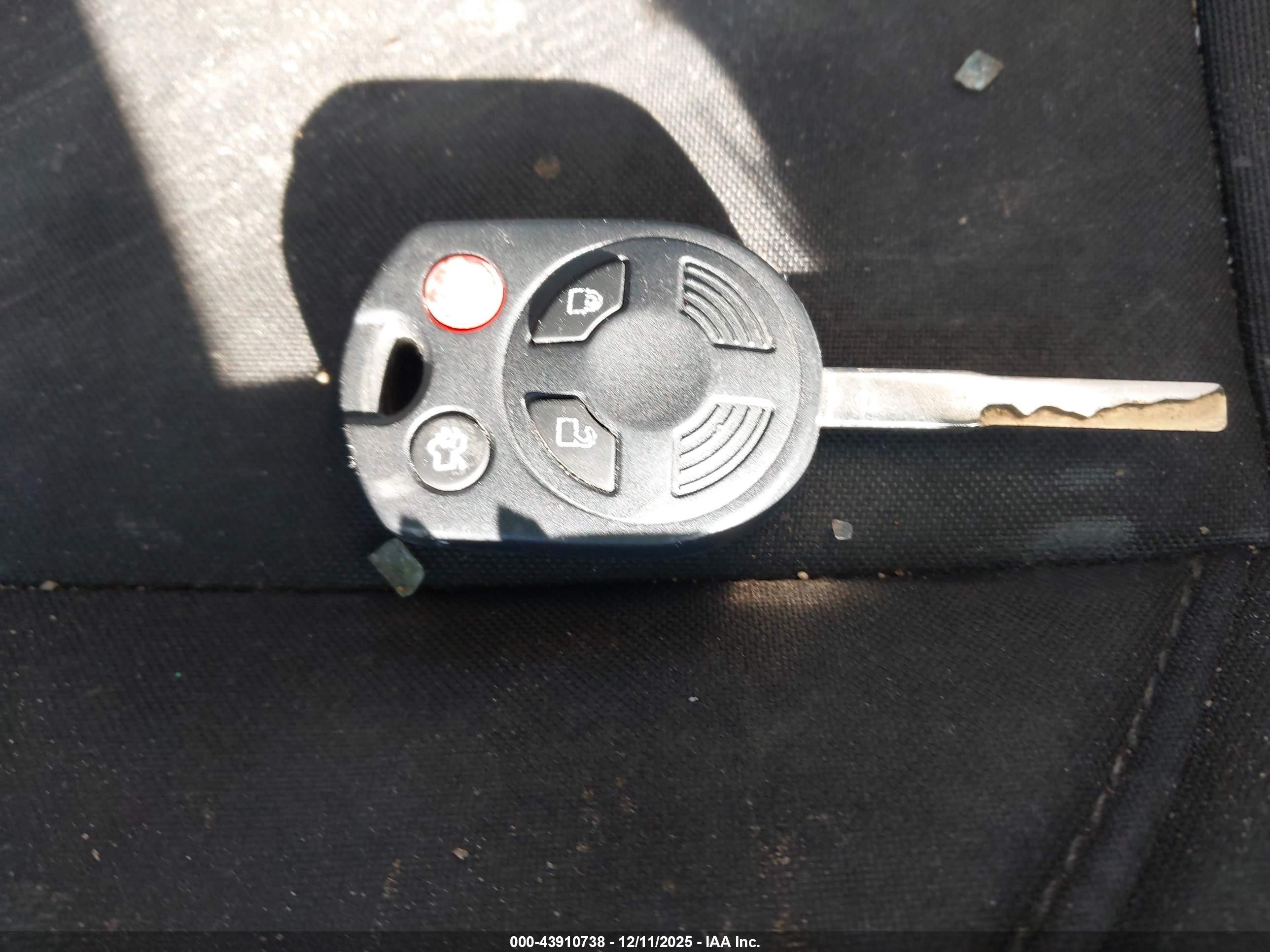 FORD FOCUS image 11