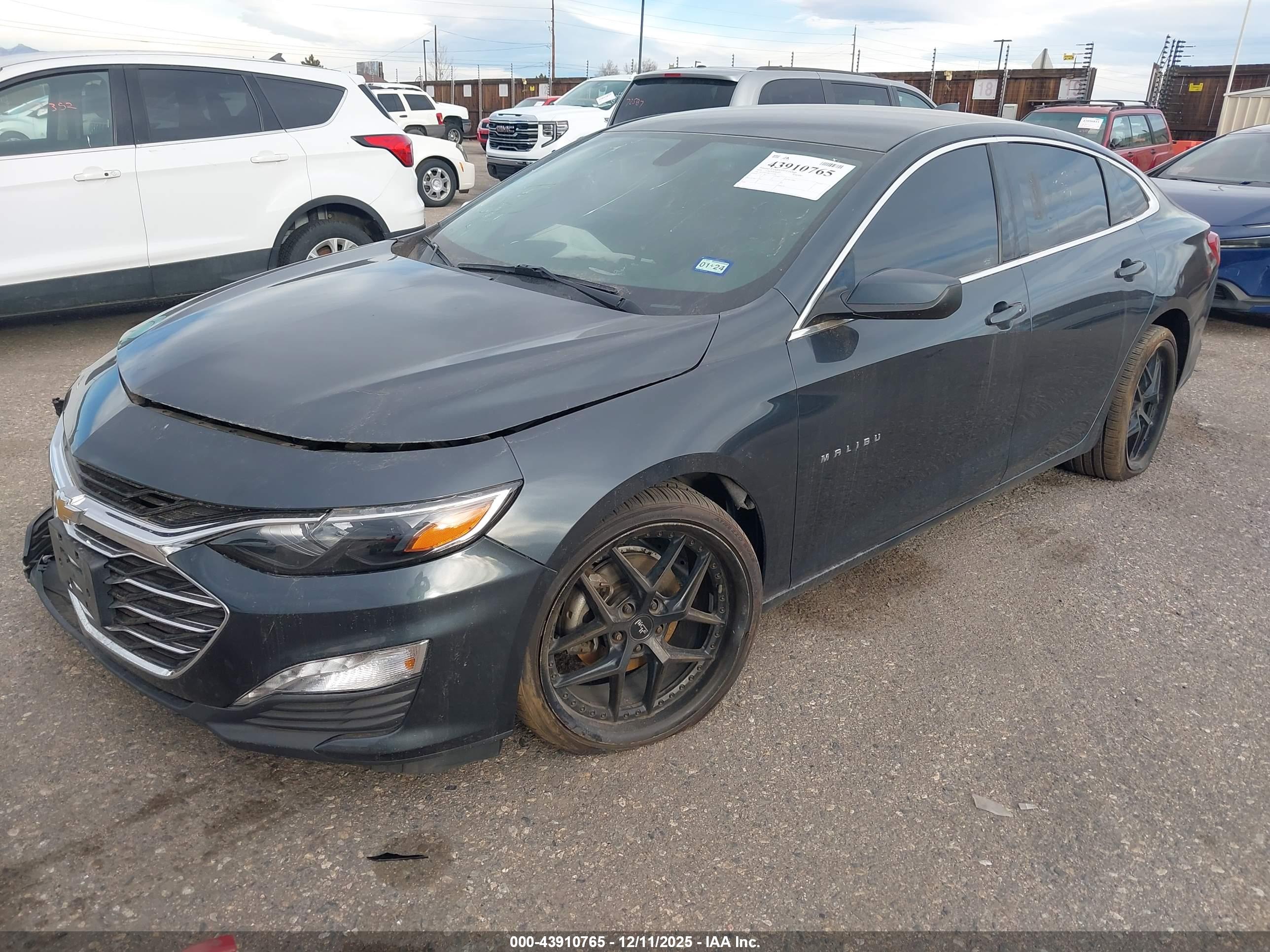CHEVROLET MALIBU image 2