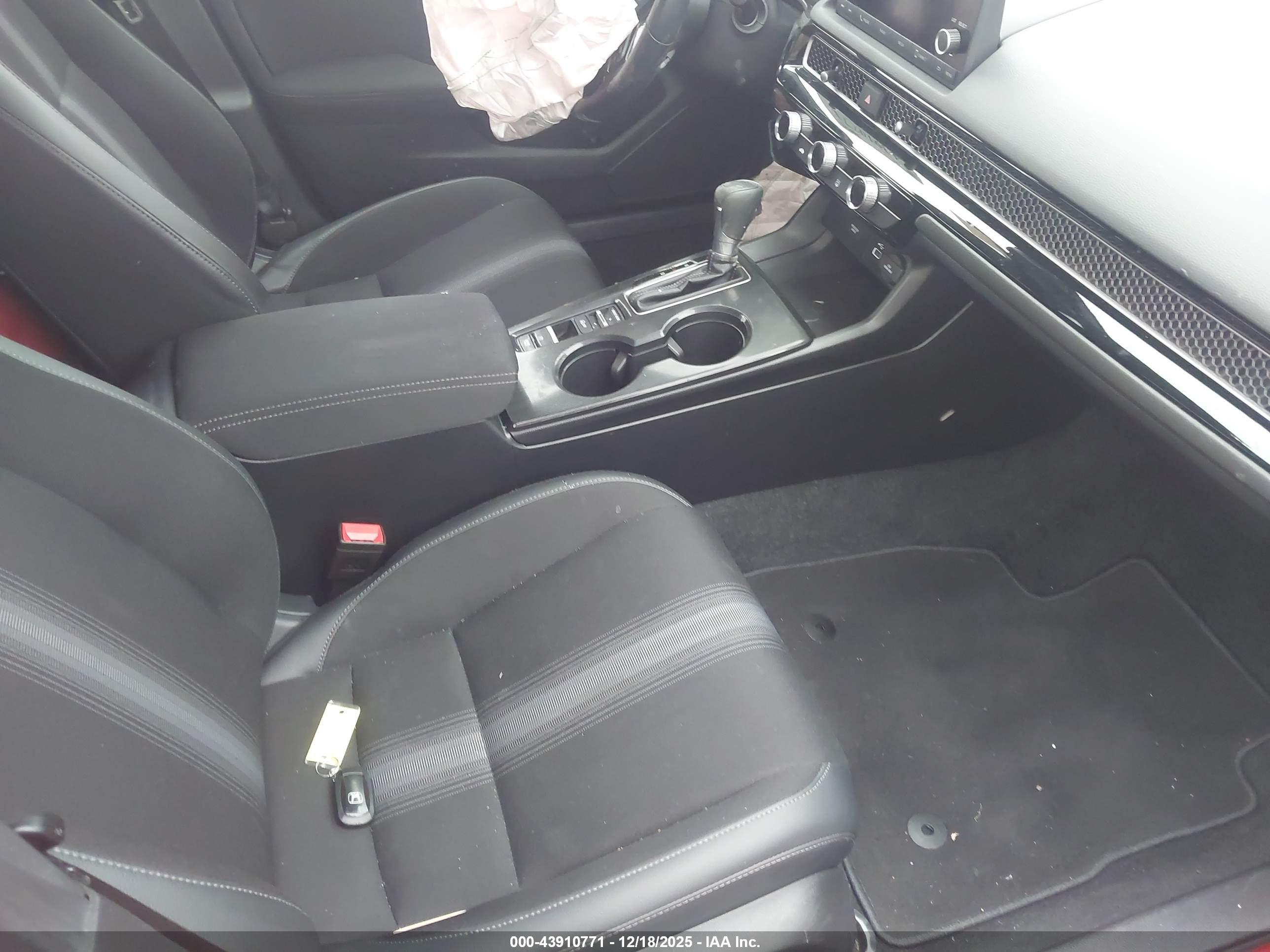 HONDA CIVIC image 5