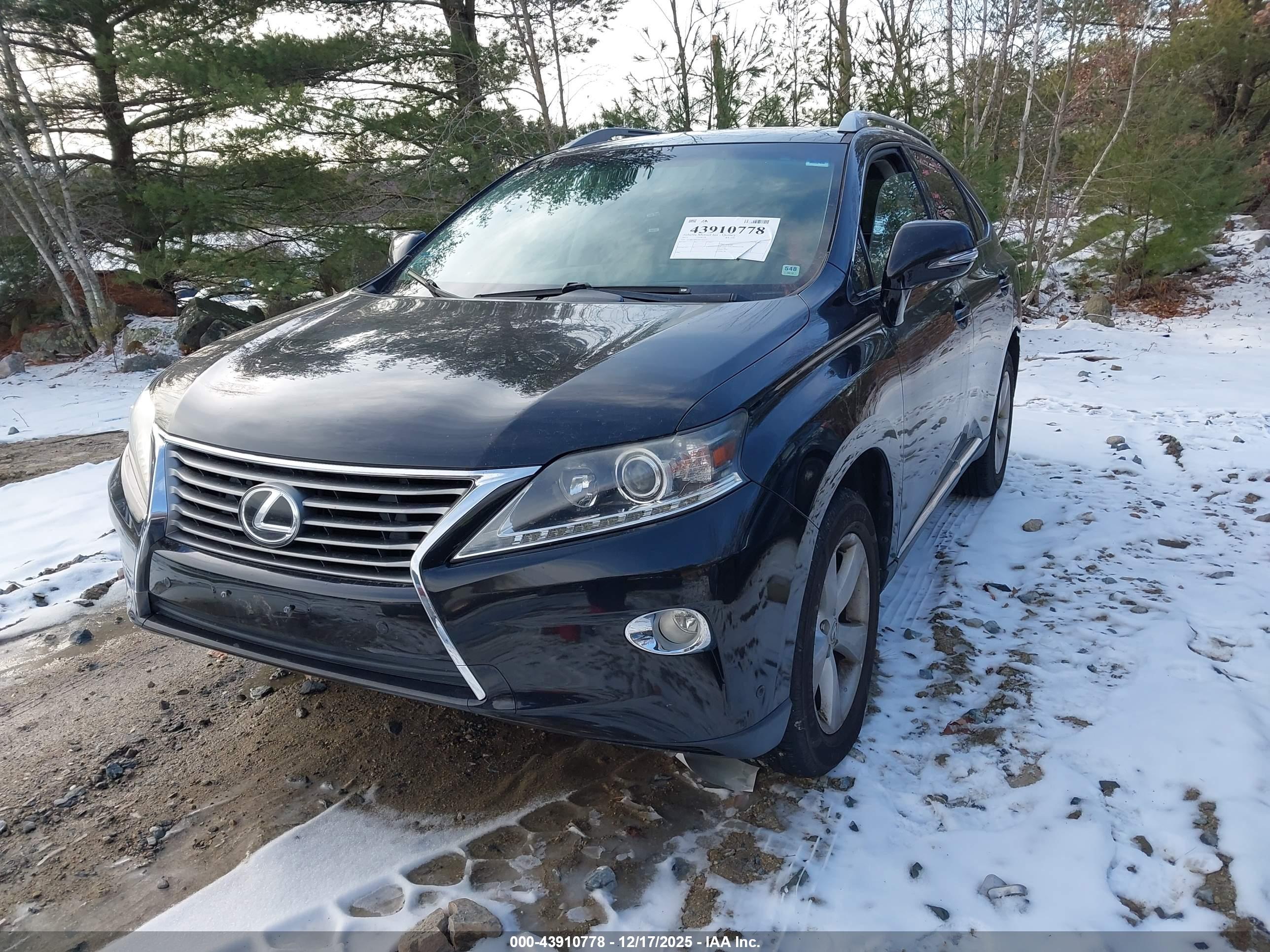LEXUS RX image 2