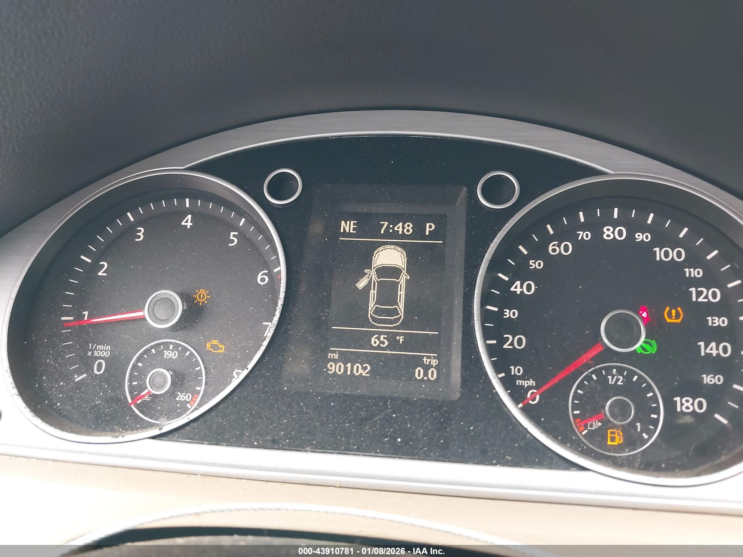 VOLKSWAGEN CC image 7