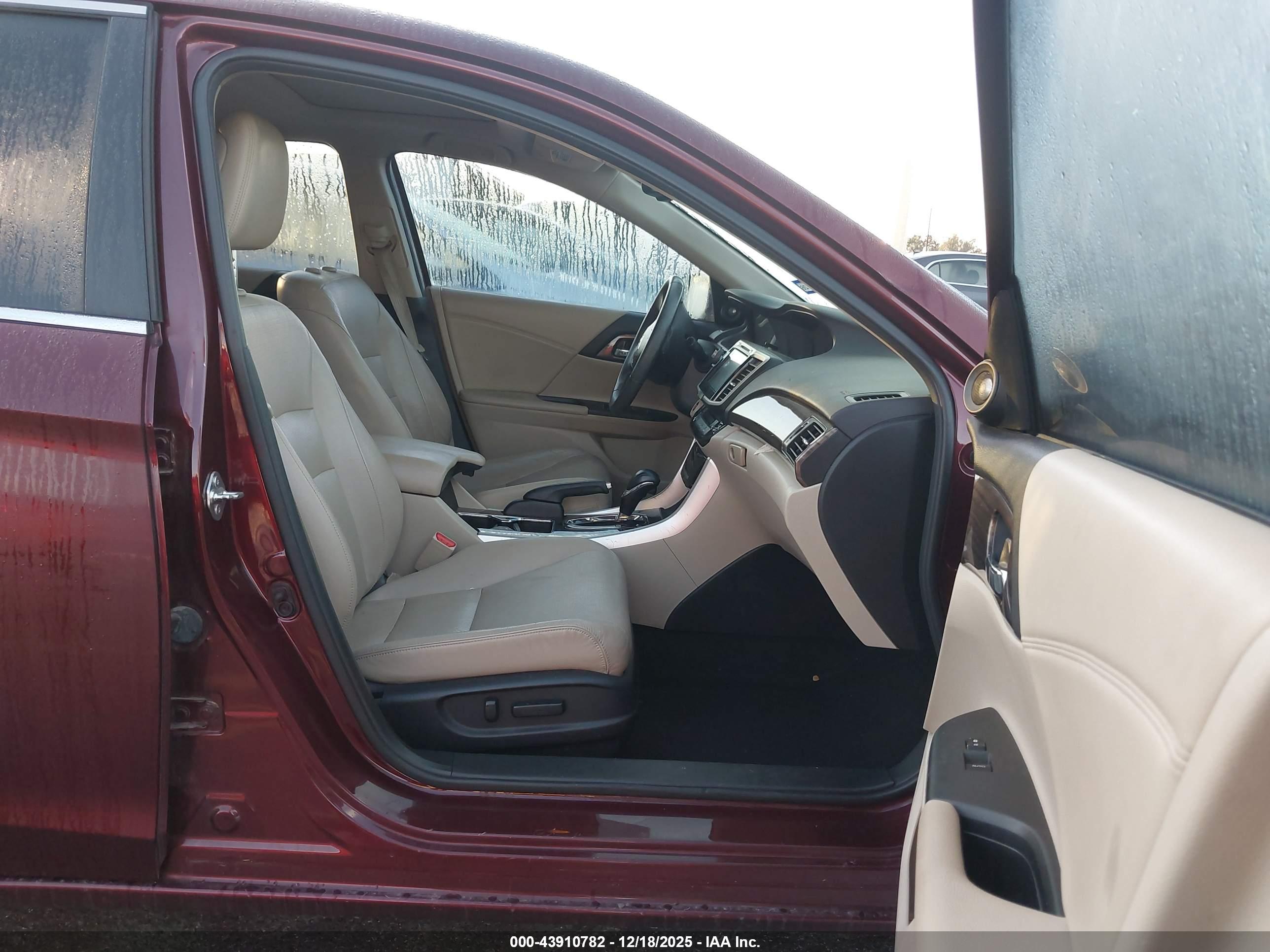 HONDA ACCORD image 5