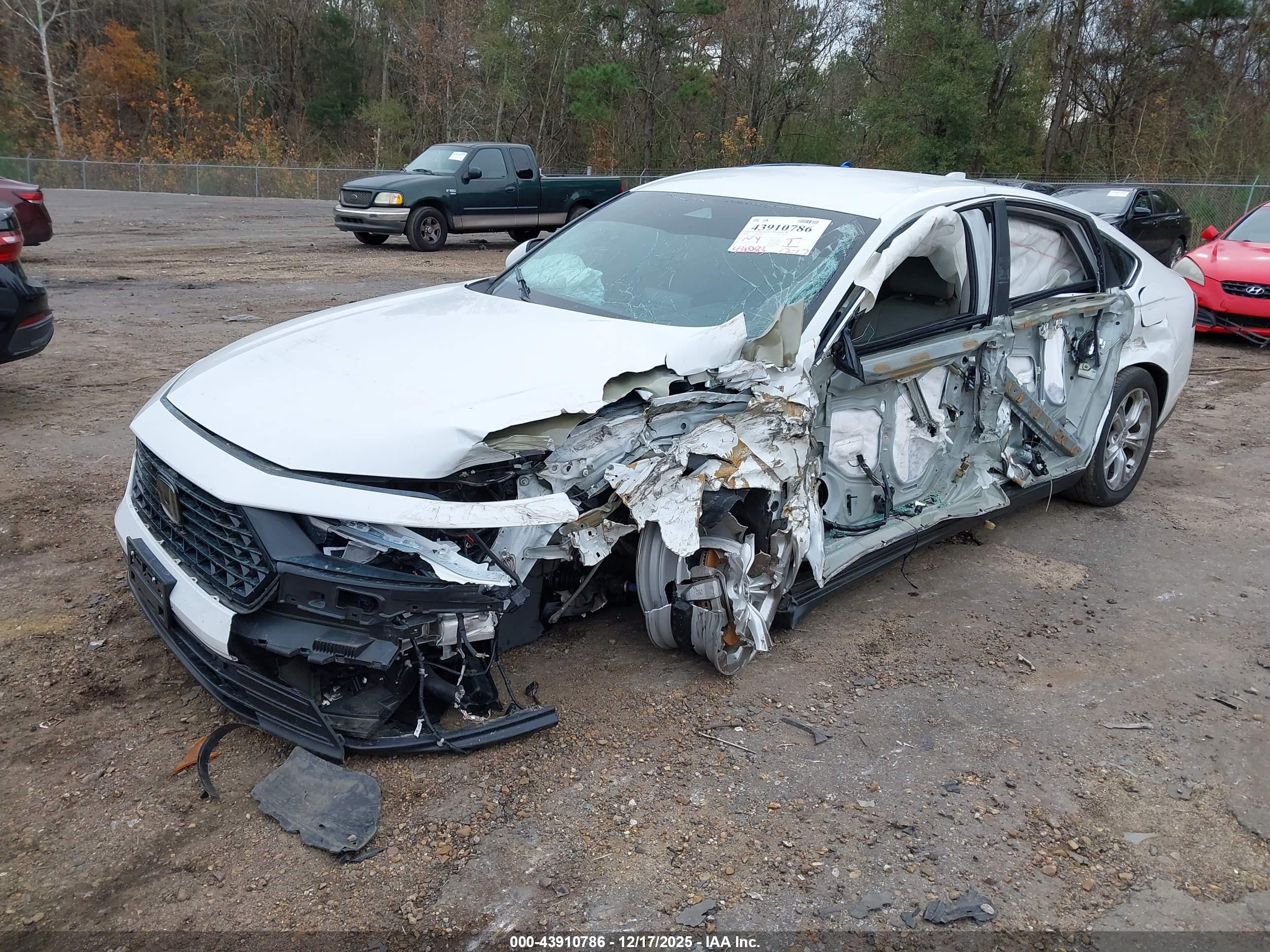 HONDA ACCORD image 2