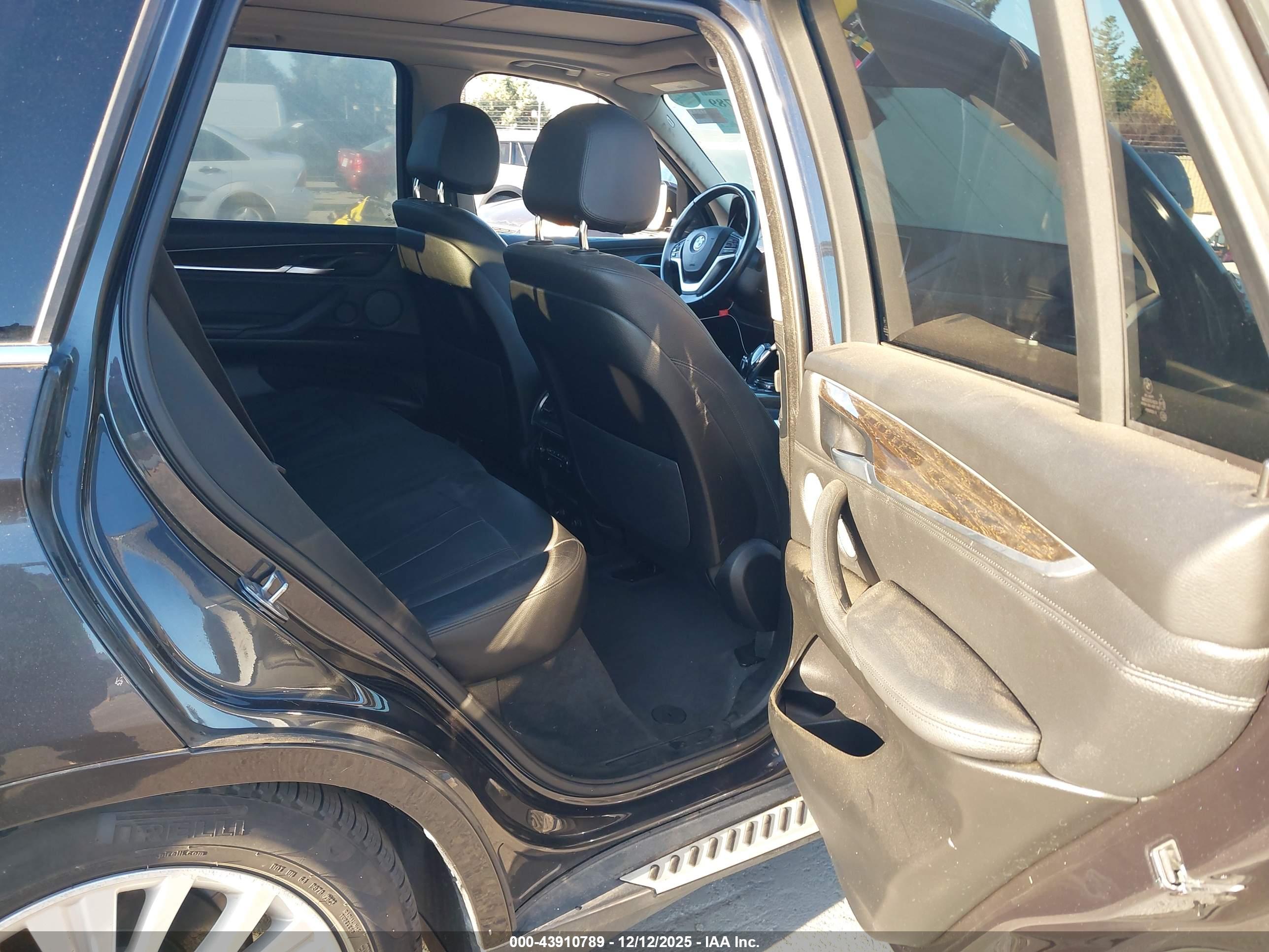 BMW X5 image 8