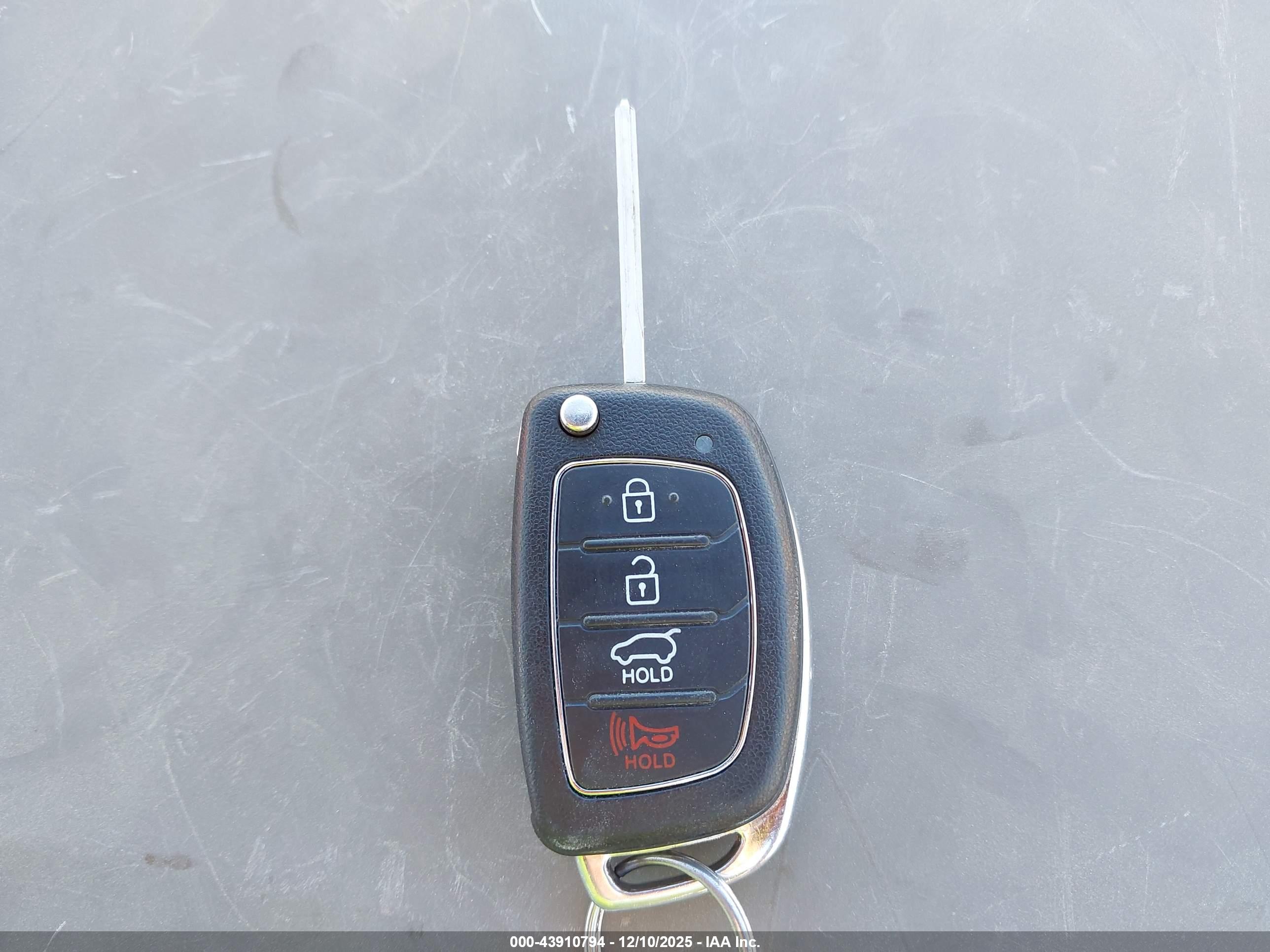 HYUNDAI SONATA image 11