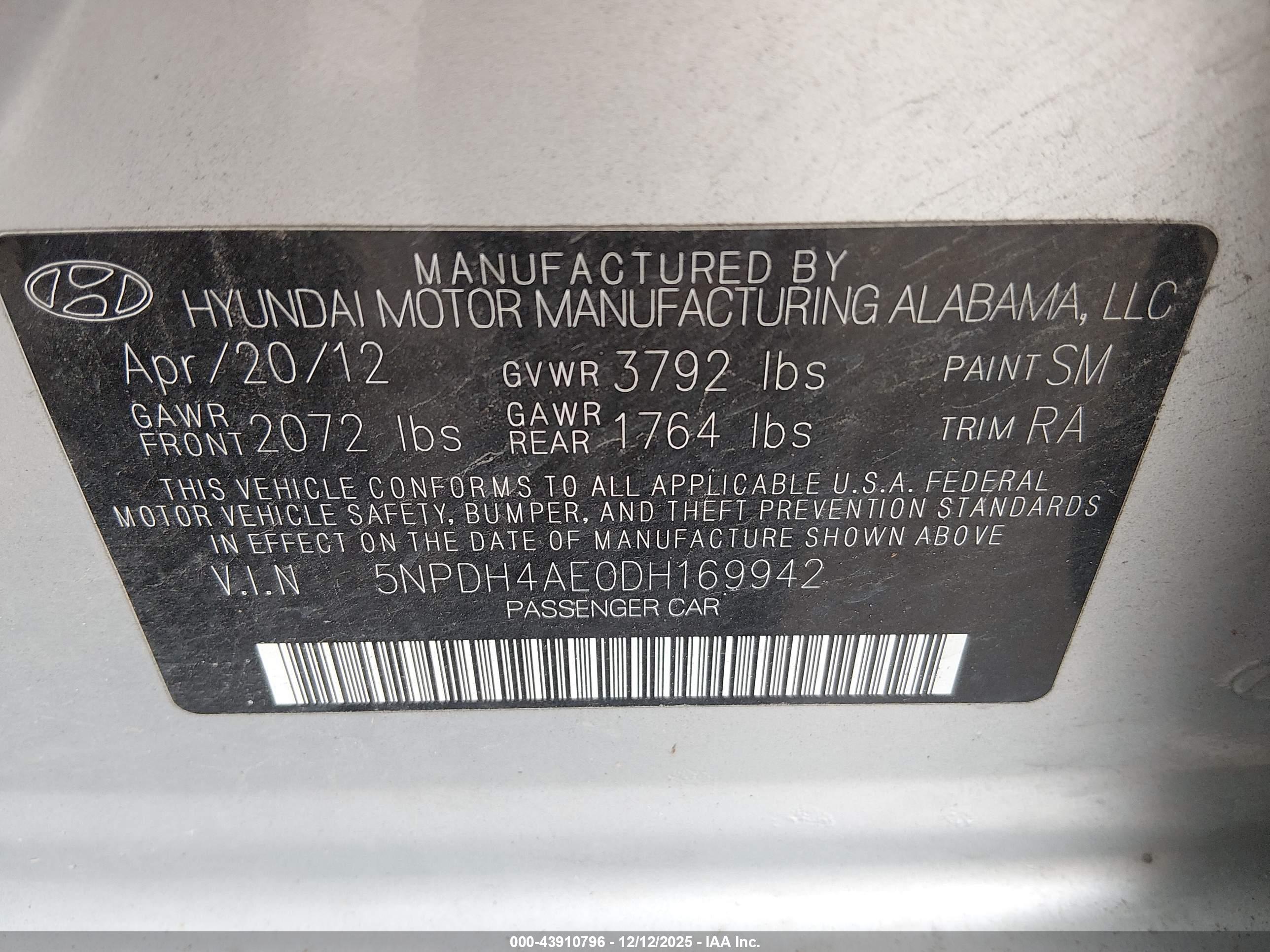 HYUNDAI ELANTRA image 9