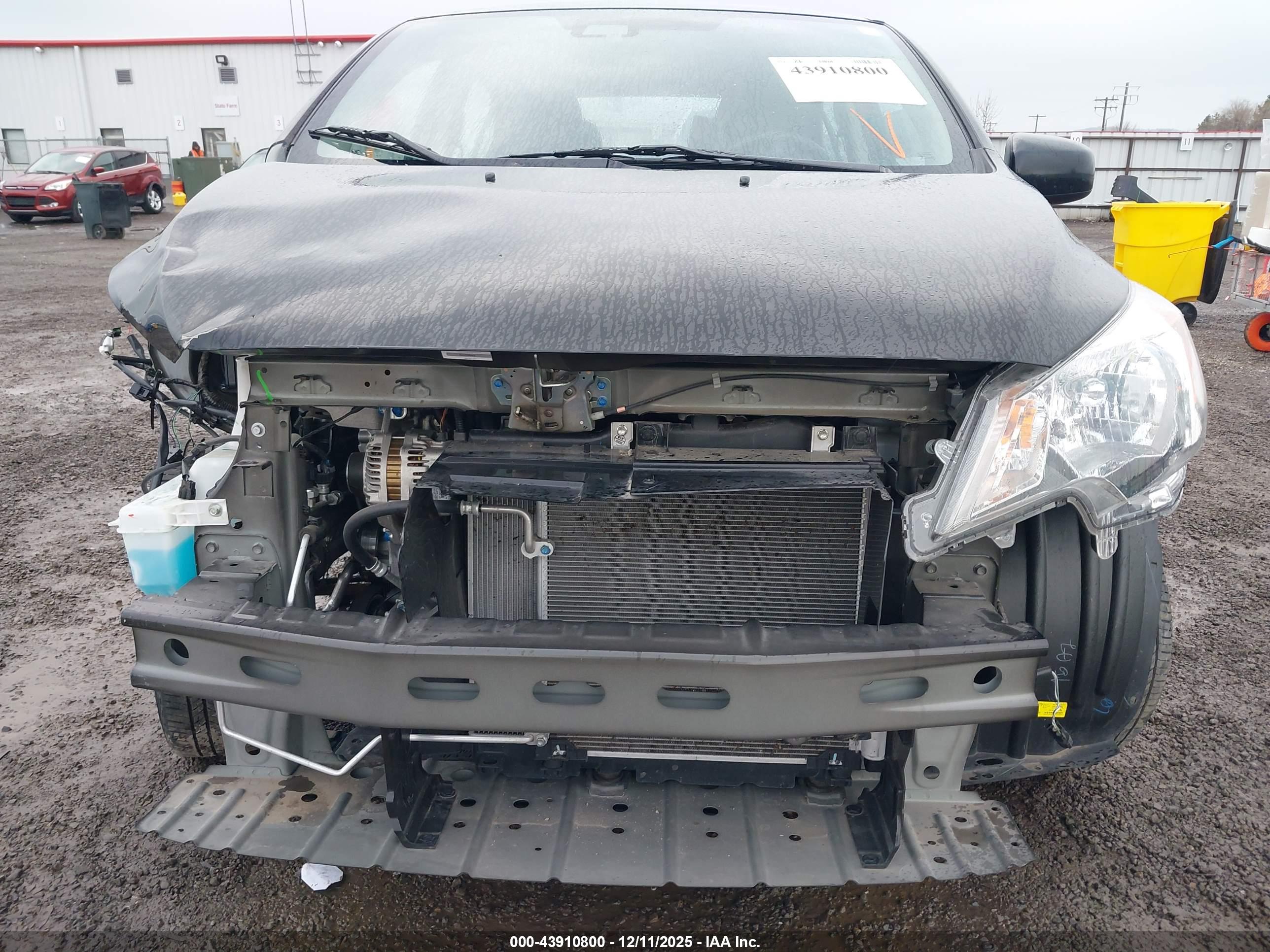 MITSUBISHI MIRAGE image 6