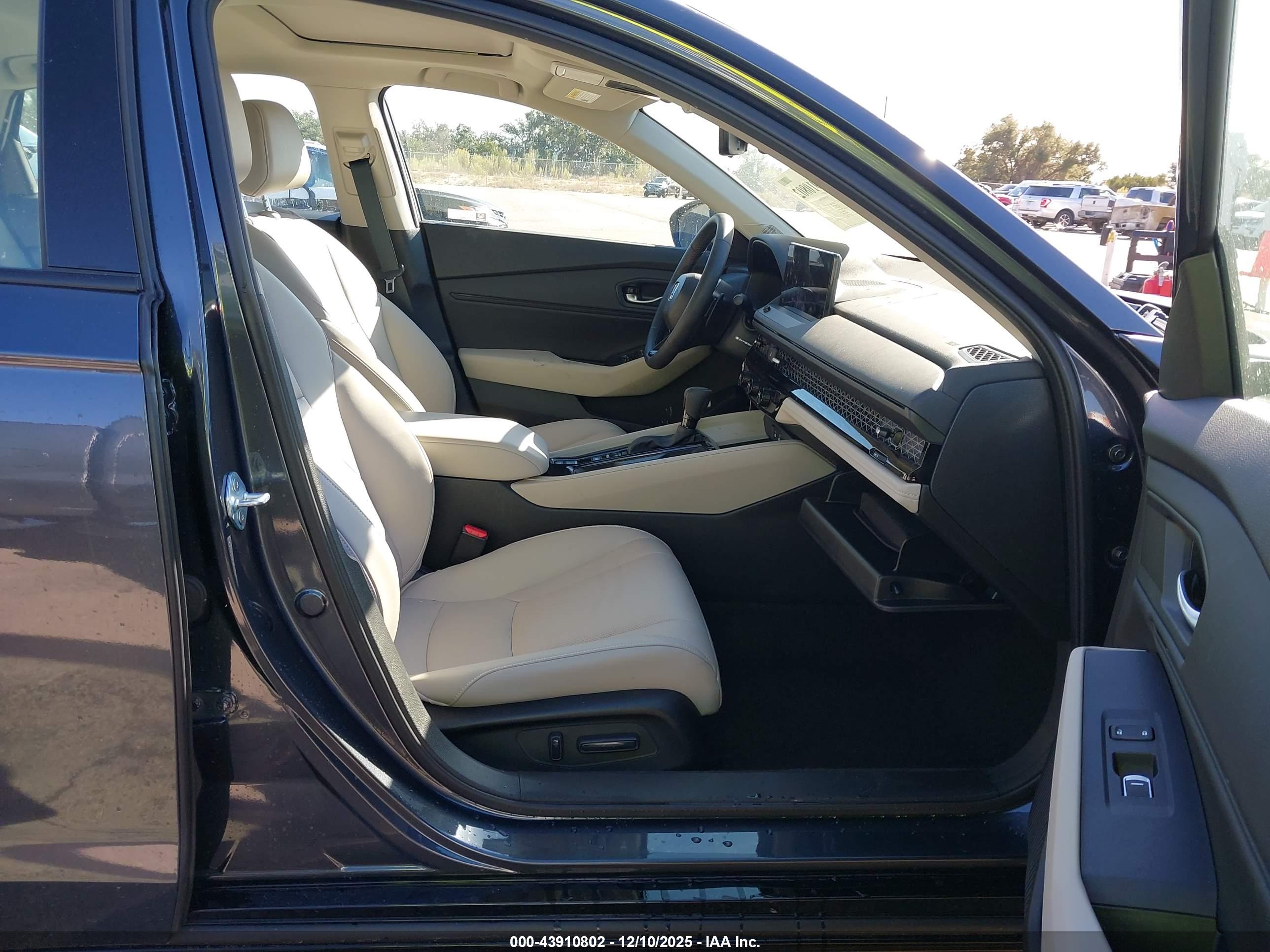 HONDA ACCORD image 5