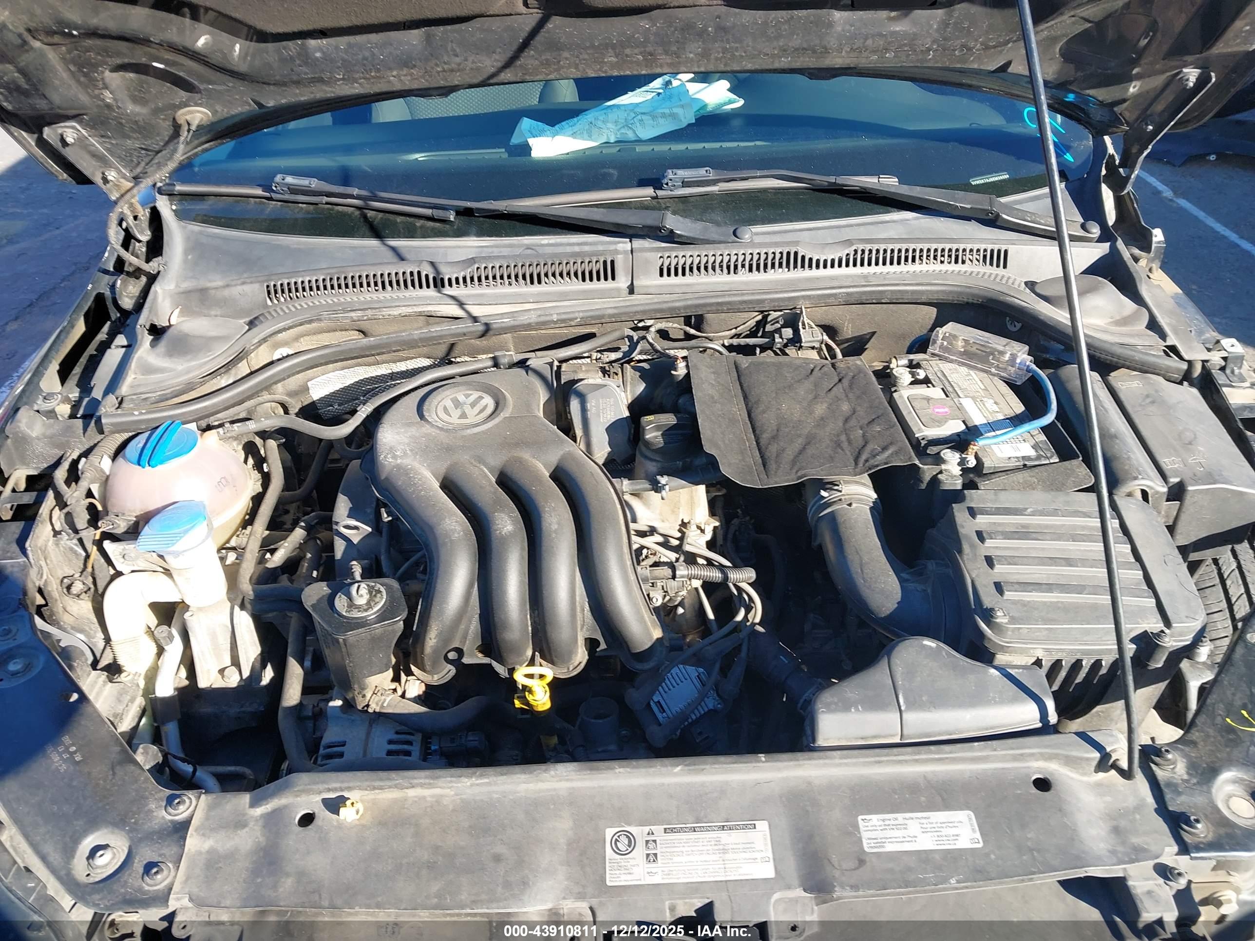 VOLKSWAGEN JETTA image 10