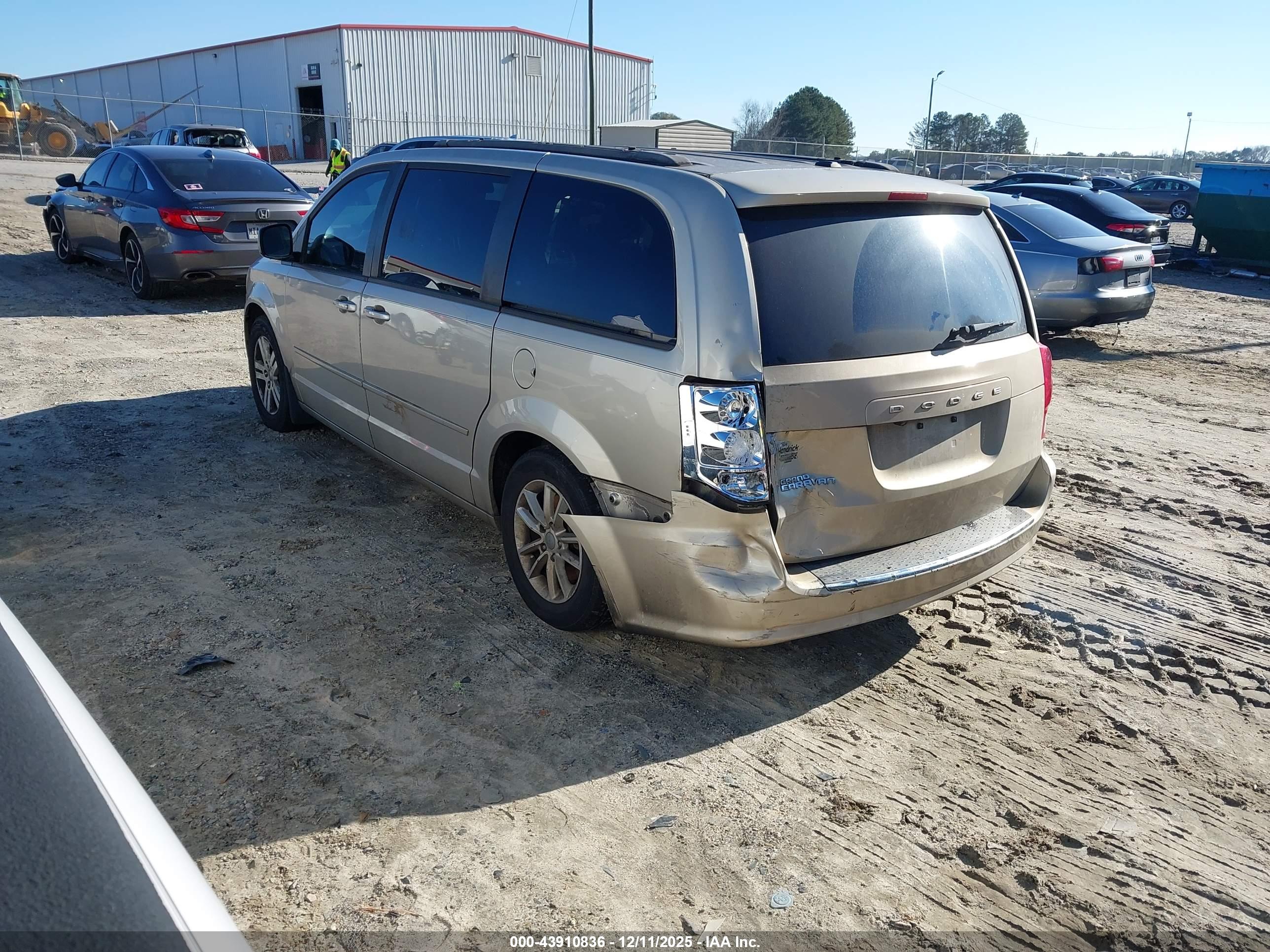 DODGE GRAND image 3
