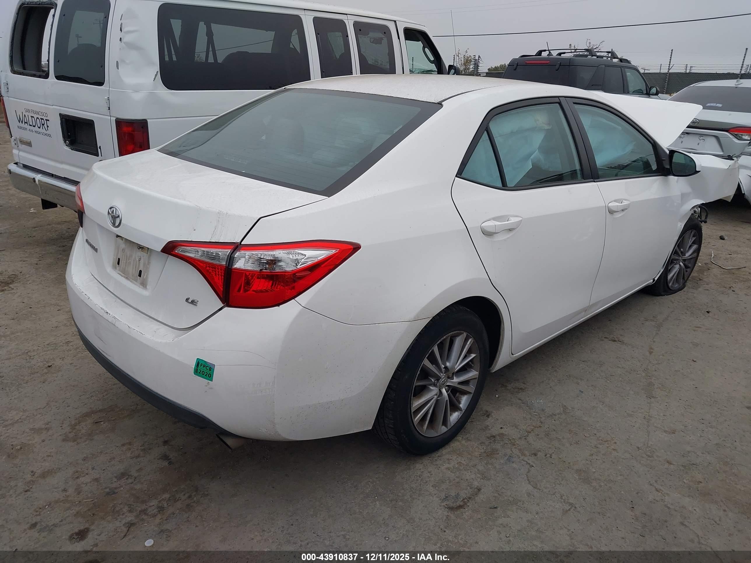 TOYOTA COROLLA image 4