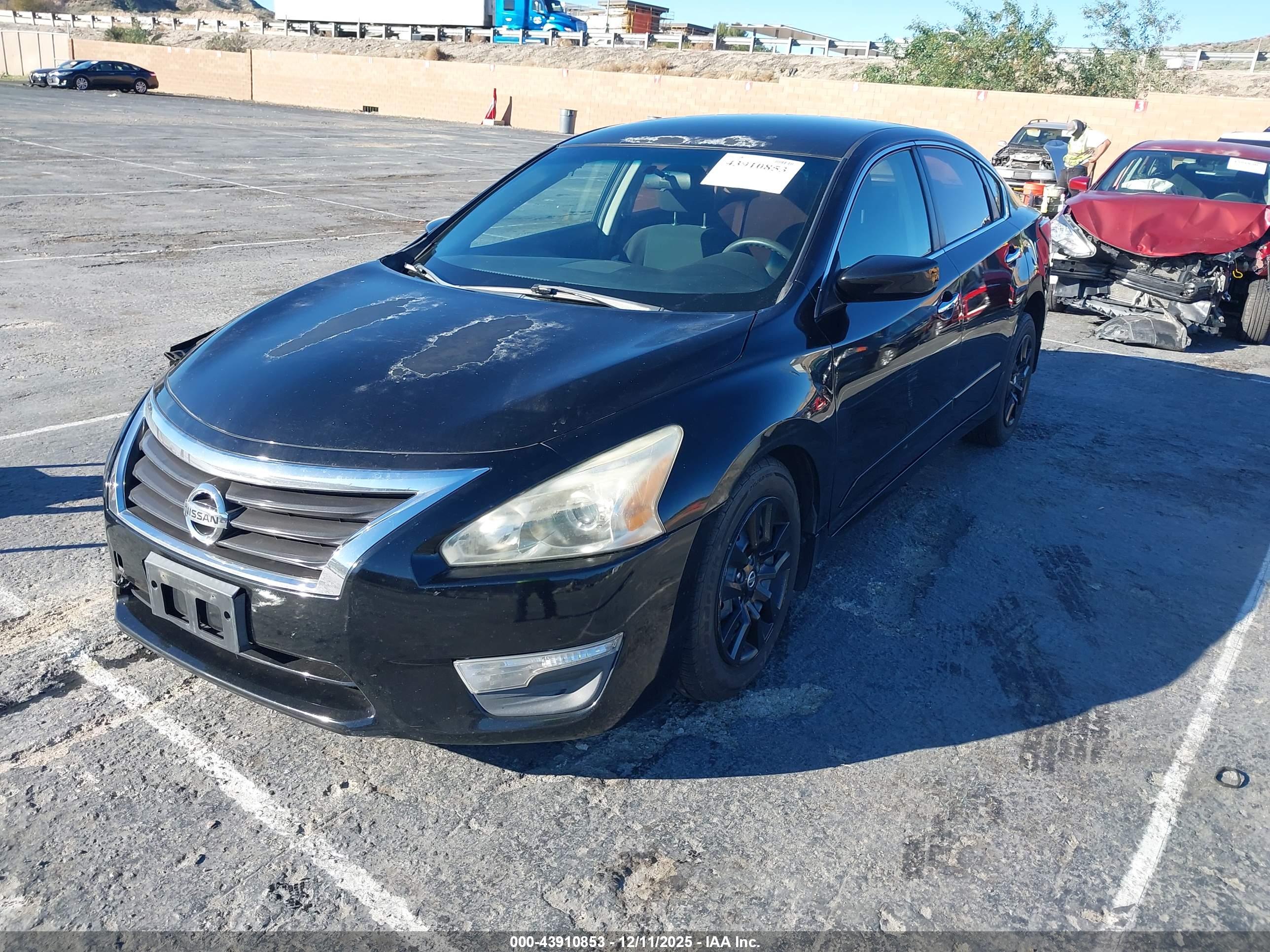 NISSAN ALTIMA image 2