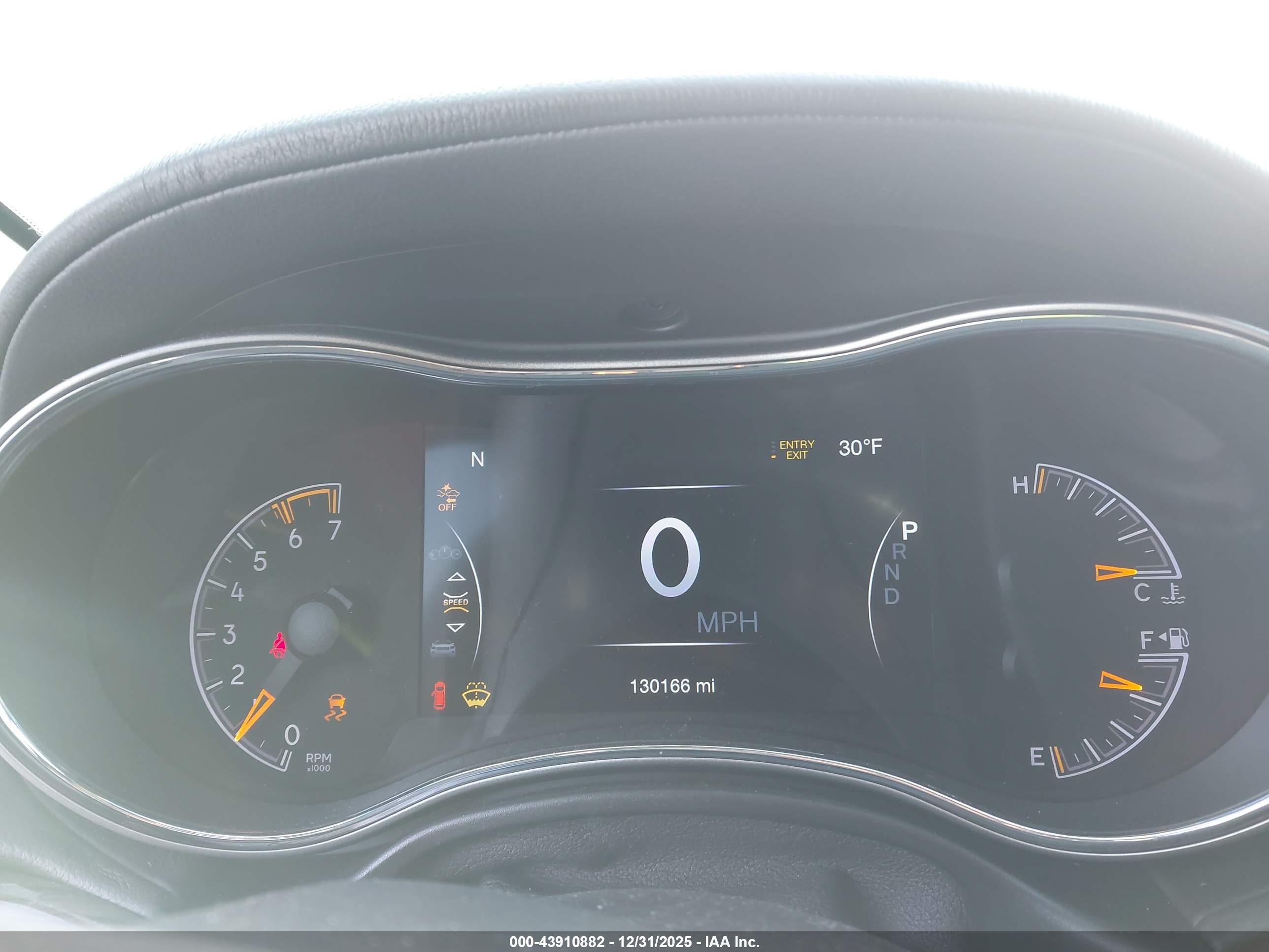JEEP GRAND image 7