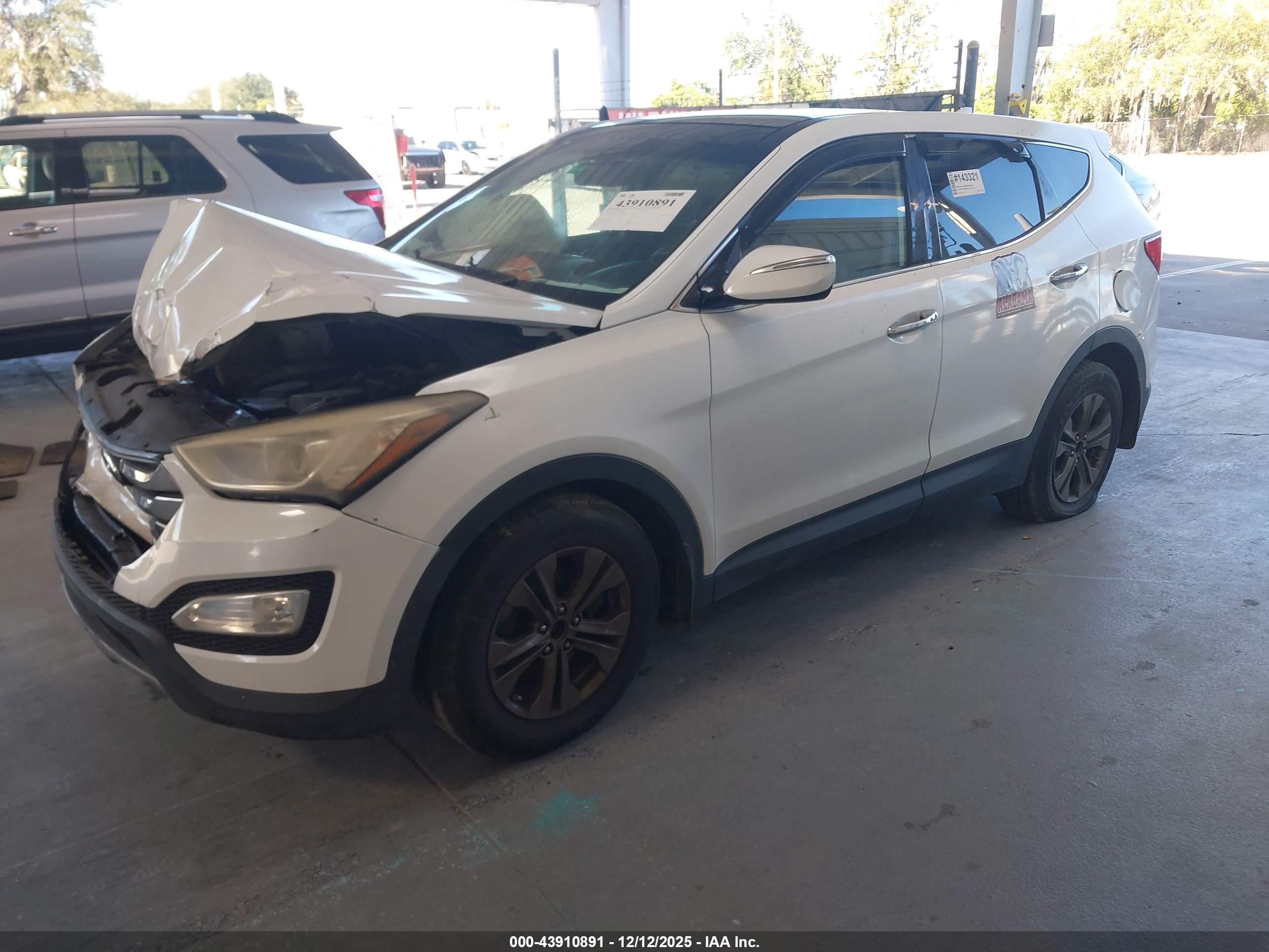 HYUNDAI SANTA image 2