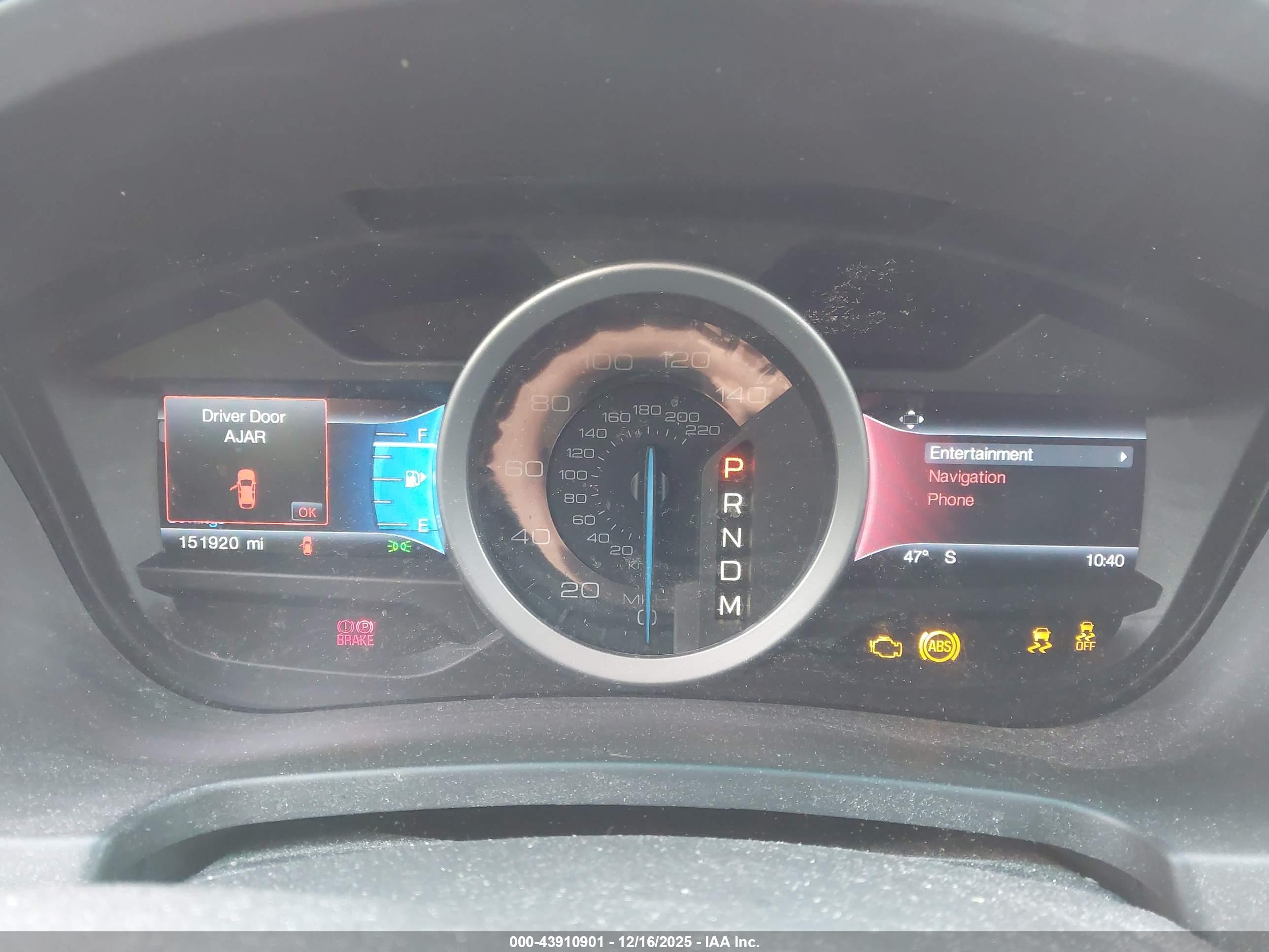 FORD EXPLORER image 7