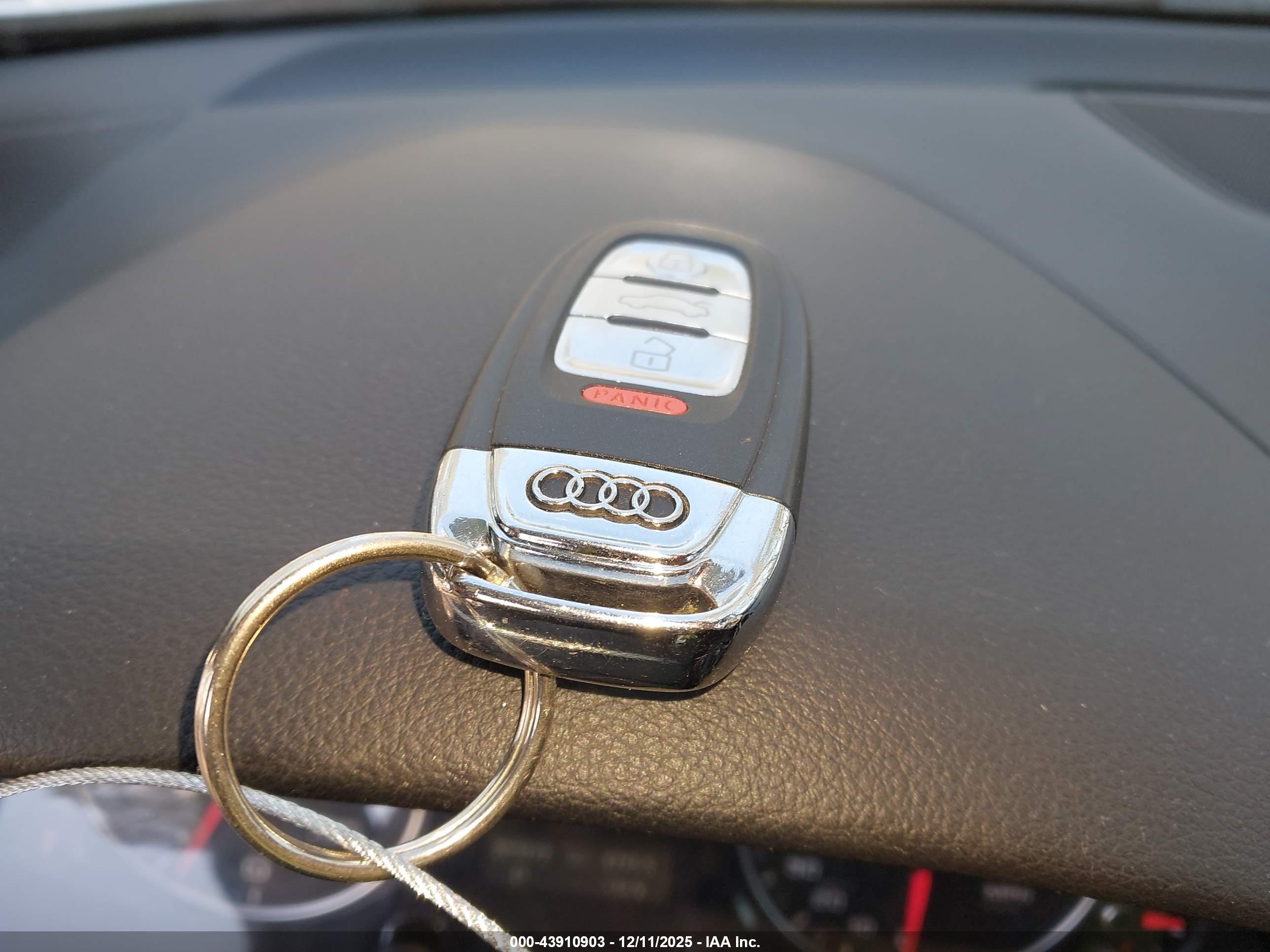 AUDI Q5 image 11