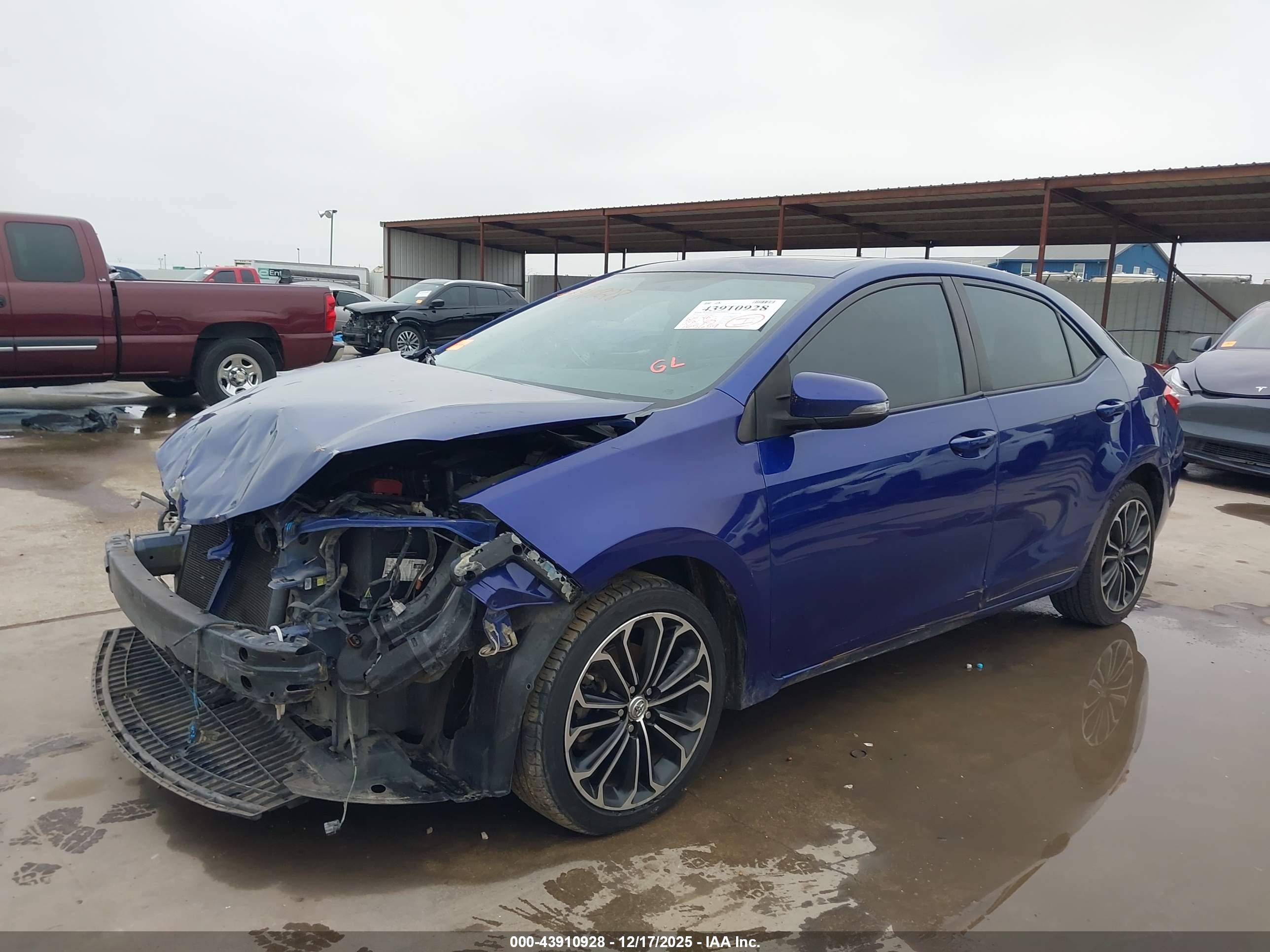 TOYOTA COROLLA image 2