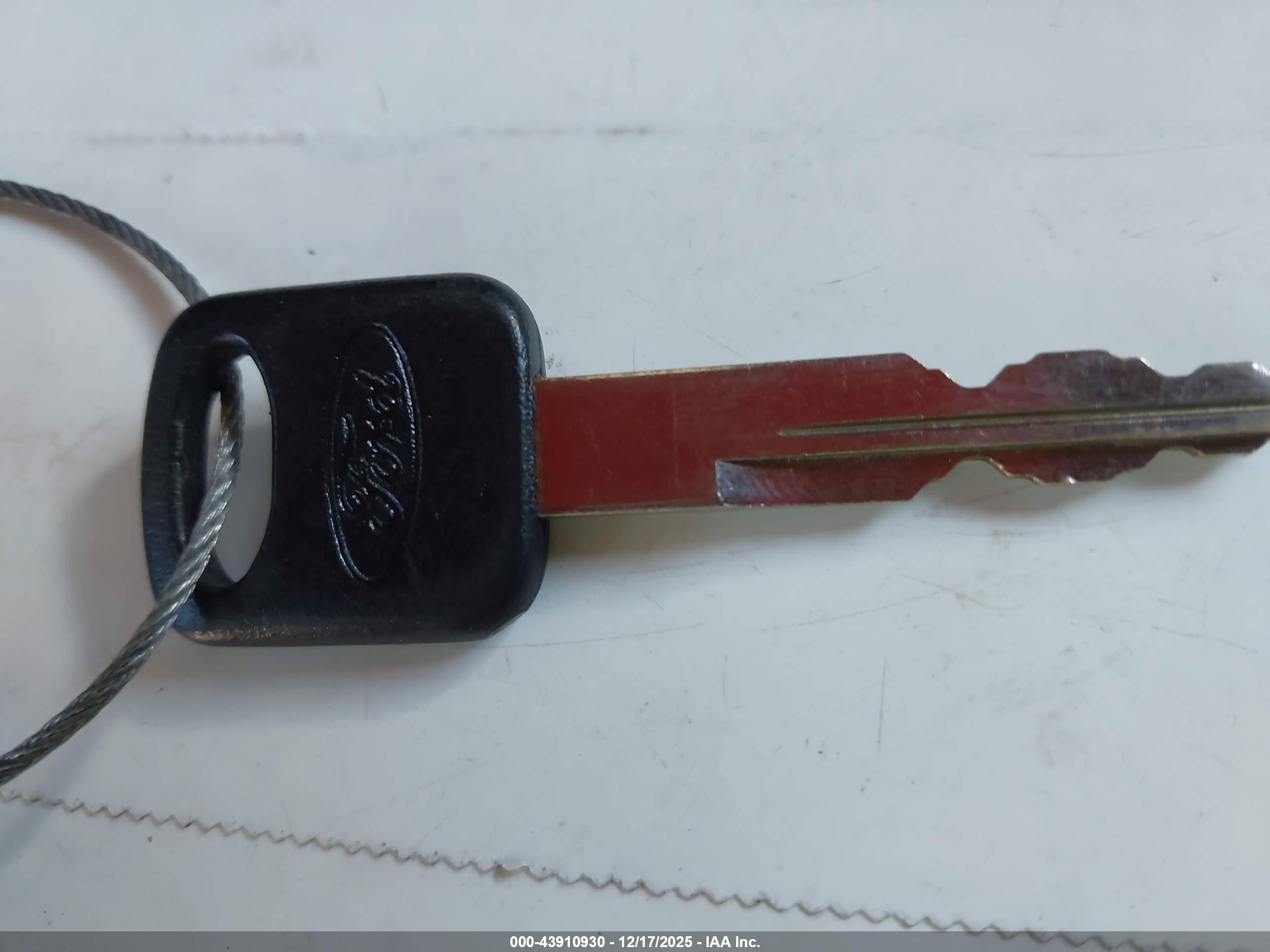 FORD E-350 image 11