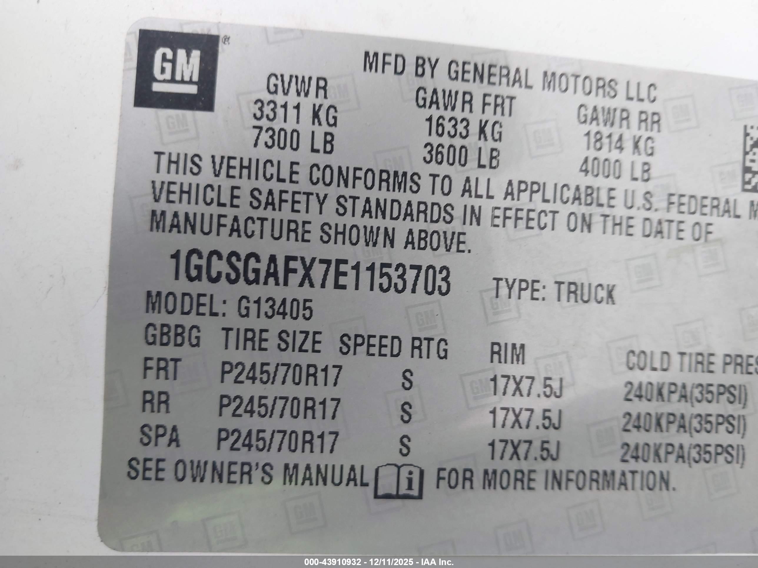 CHEVROLET EXPRESS image 9