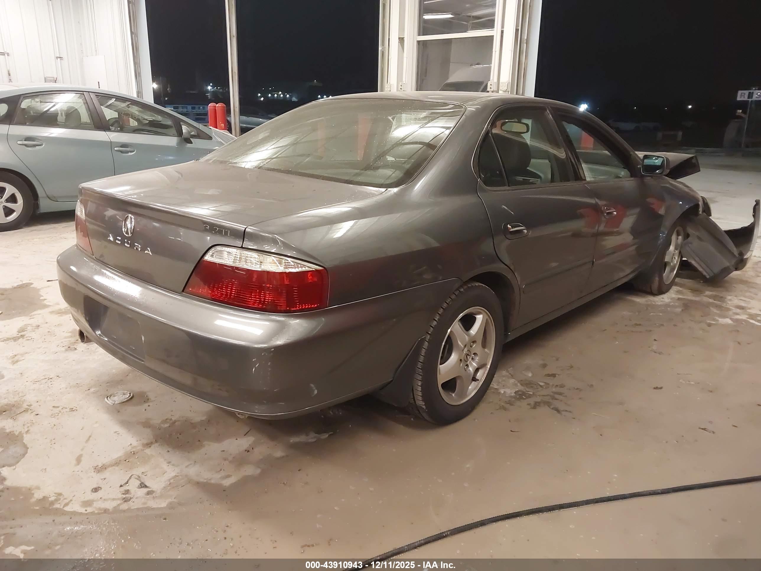 ACURA TL image 4