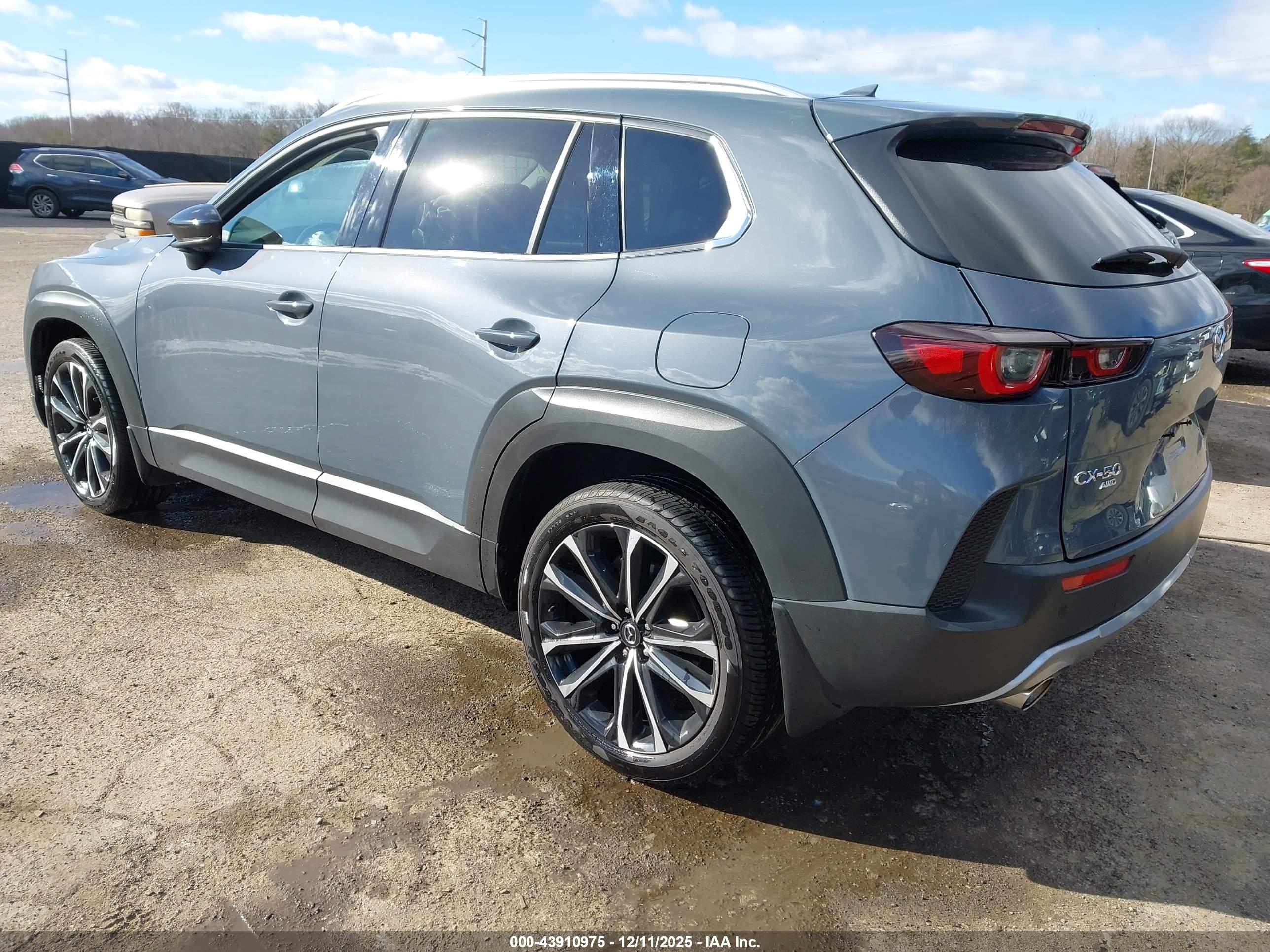 MAZDA CX-50 image 3