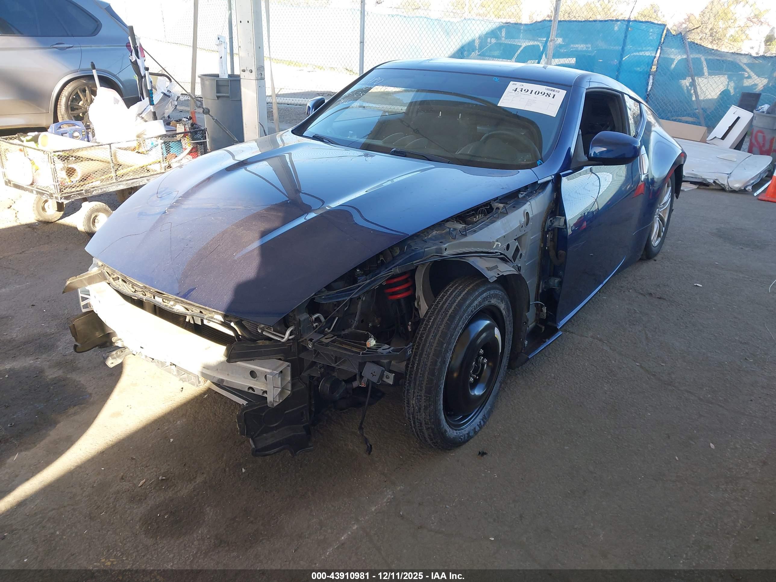 NISSAN 370Z image 2