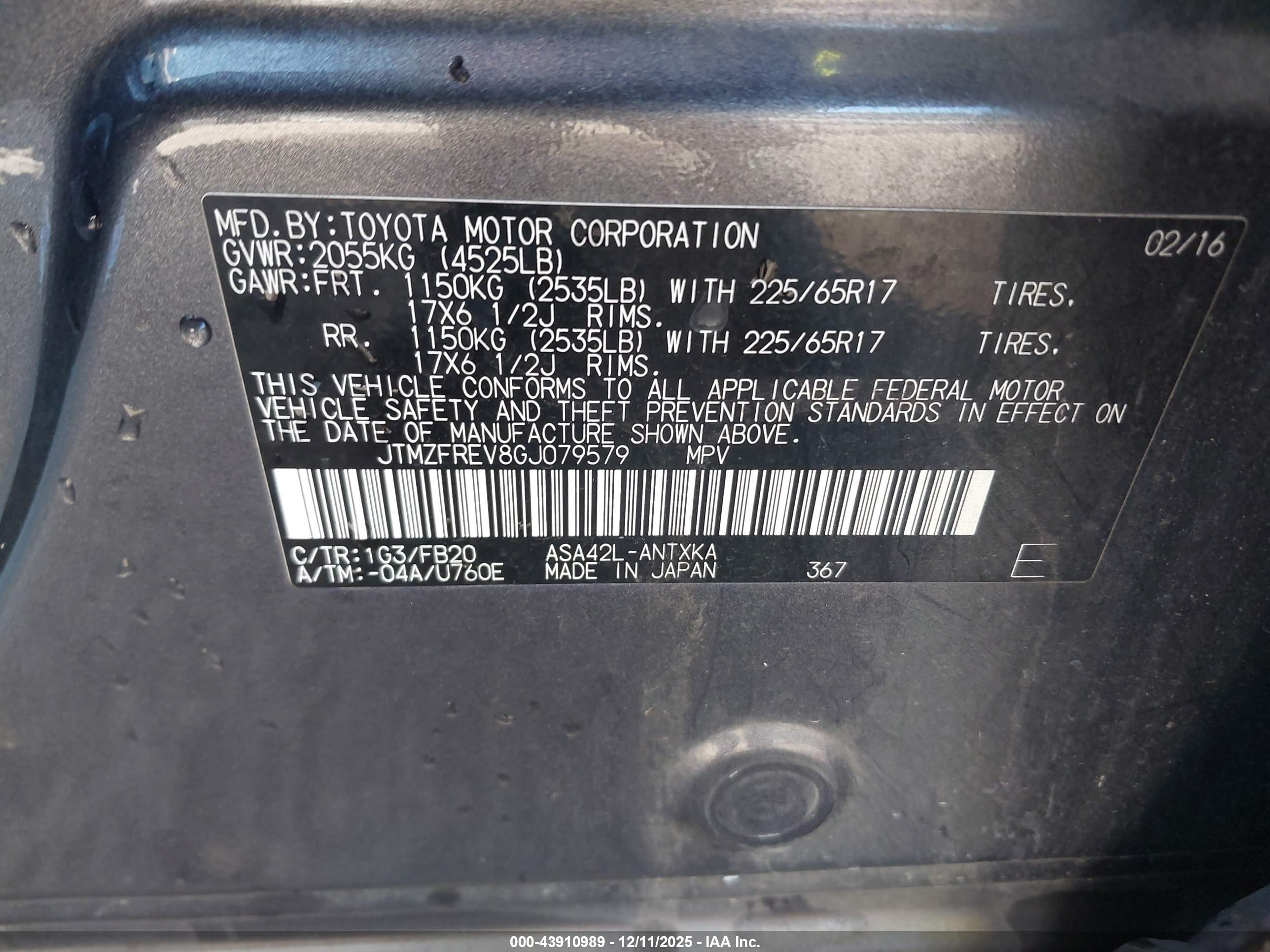 TOYOTA RAV4 image 9