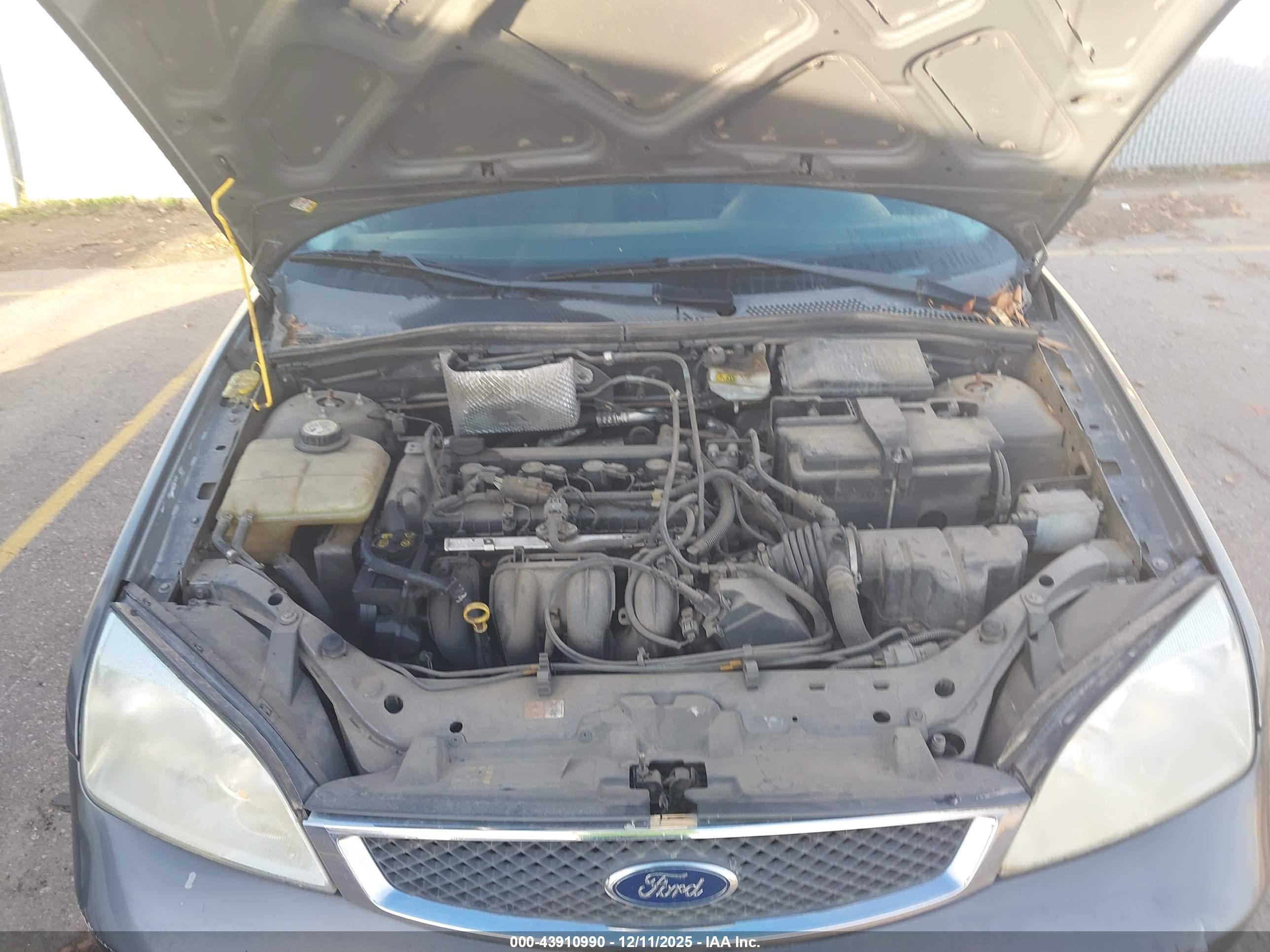 FORD FOCUS image 10