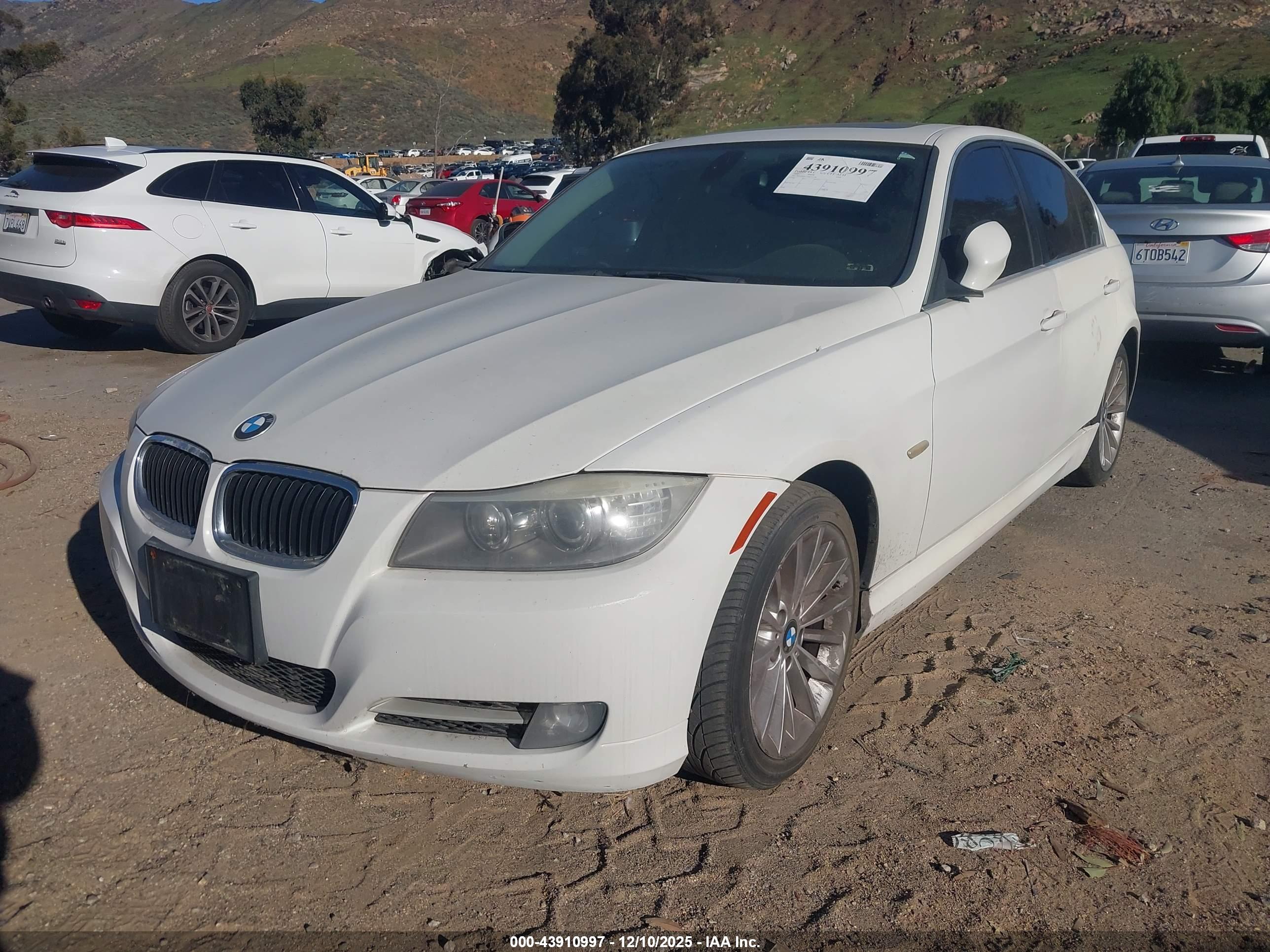 BMW 335I image 2