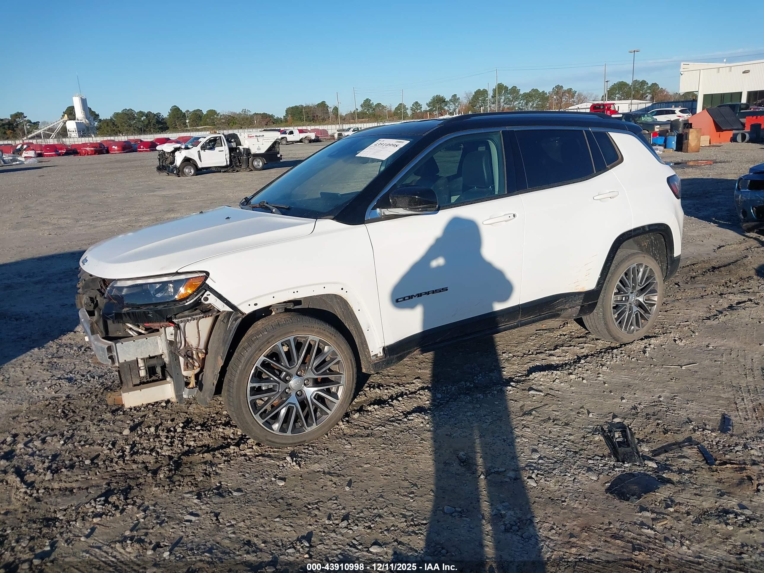 JEEP COMPASS image 2