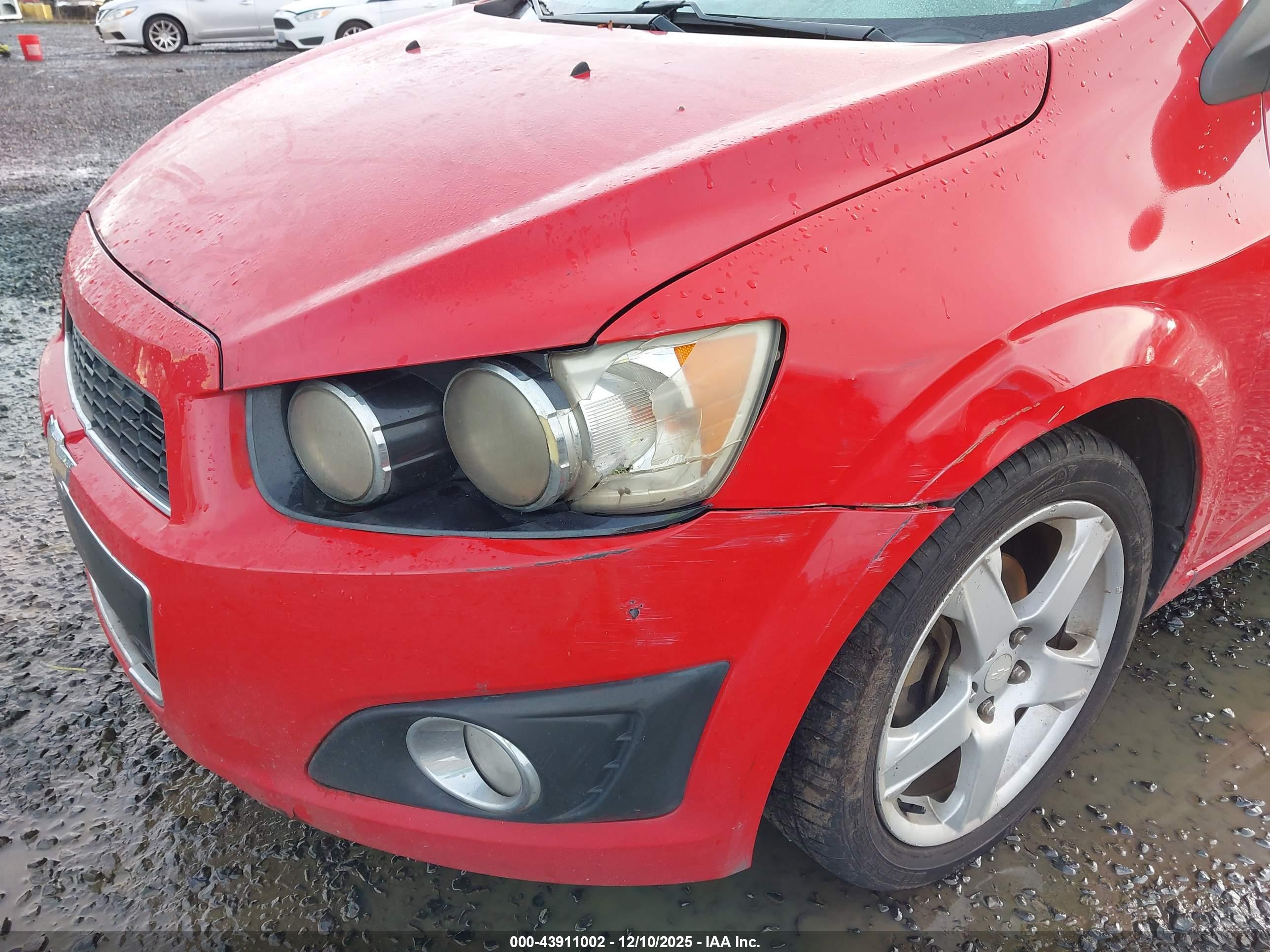 CHEVROLET SONIC image 6