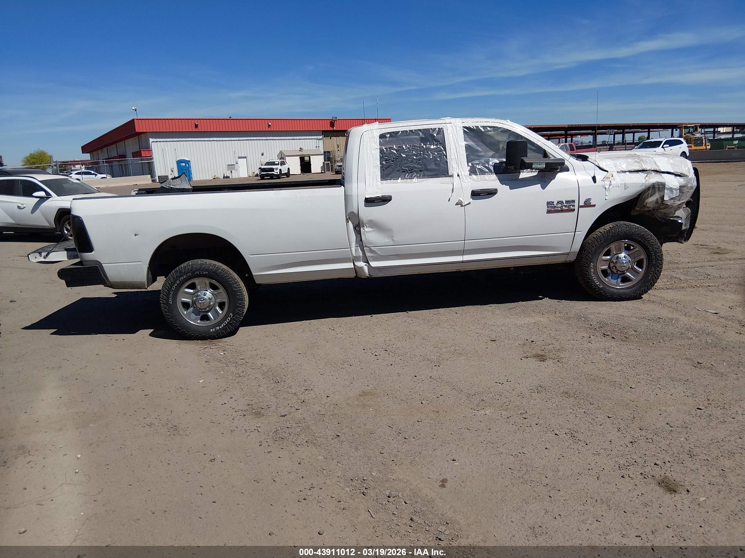 RAM 3500 image 4