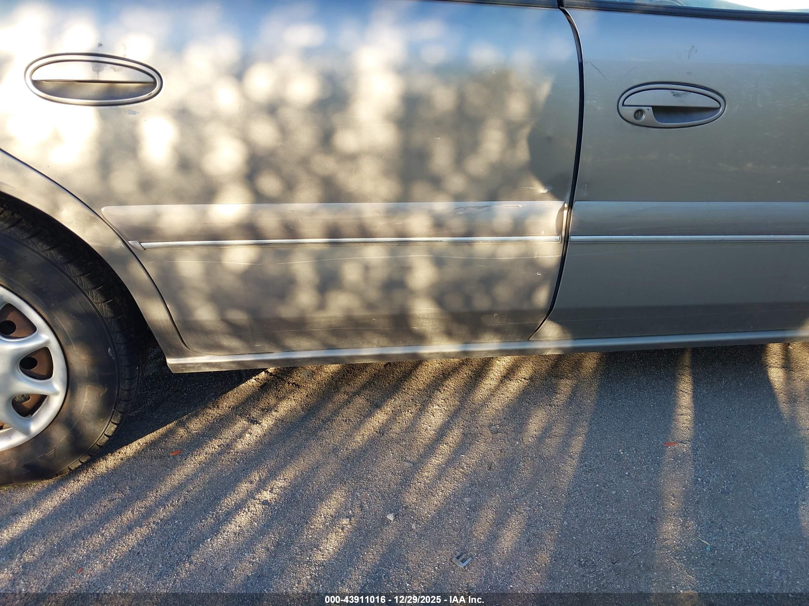 BUICK CENTURY image 6