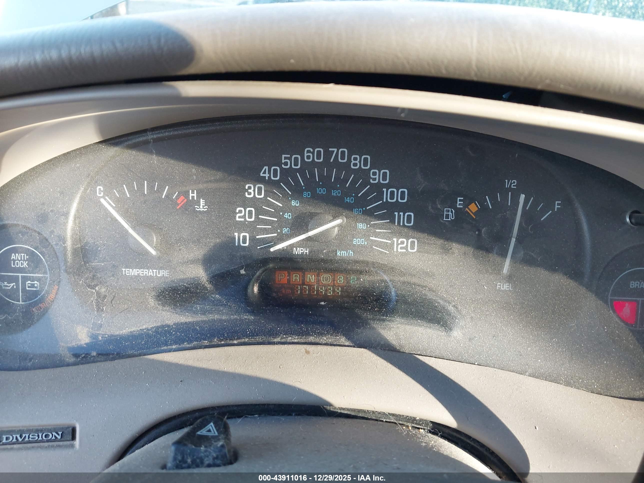 BUICK CENTURY image 7