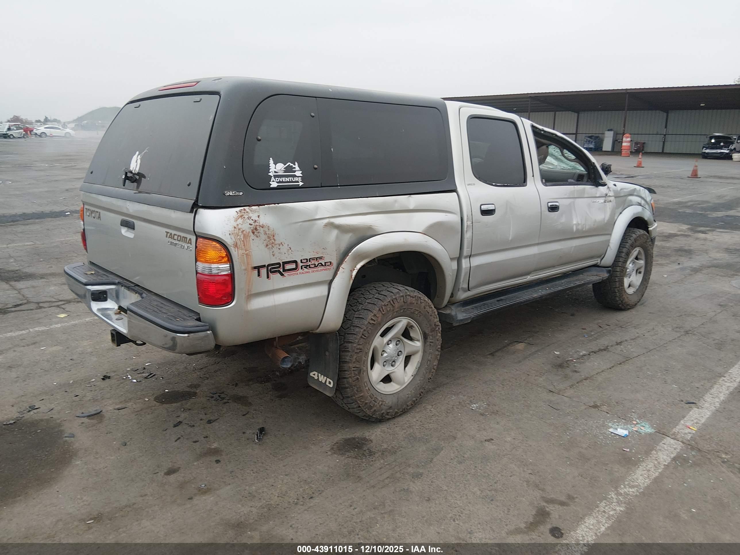 TOYOTA TACOMA image 4