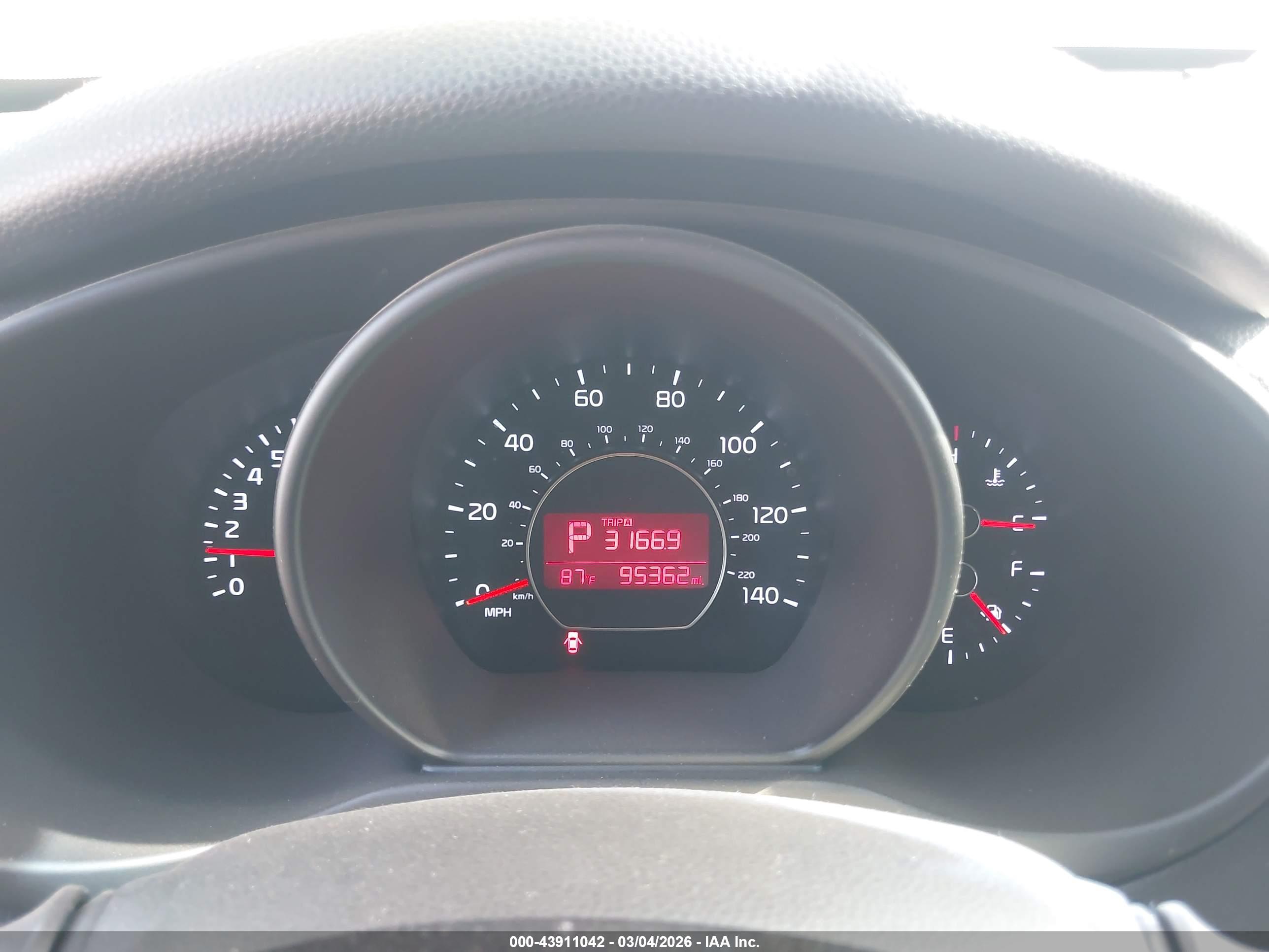 KIA SOUL image 7