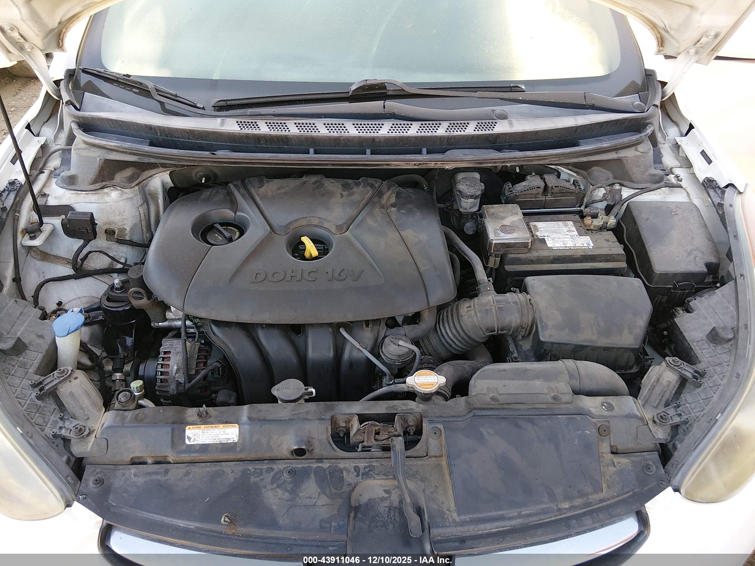HYUNDAI ELANTRA image 10