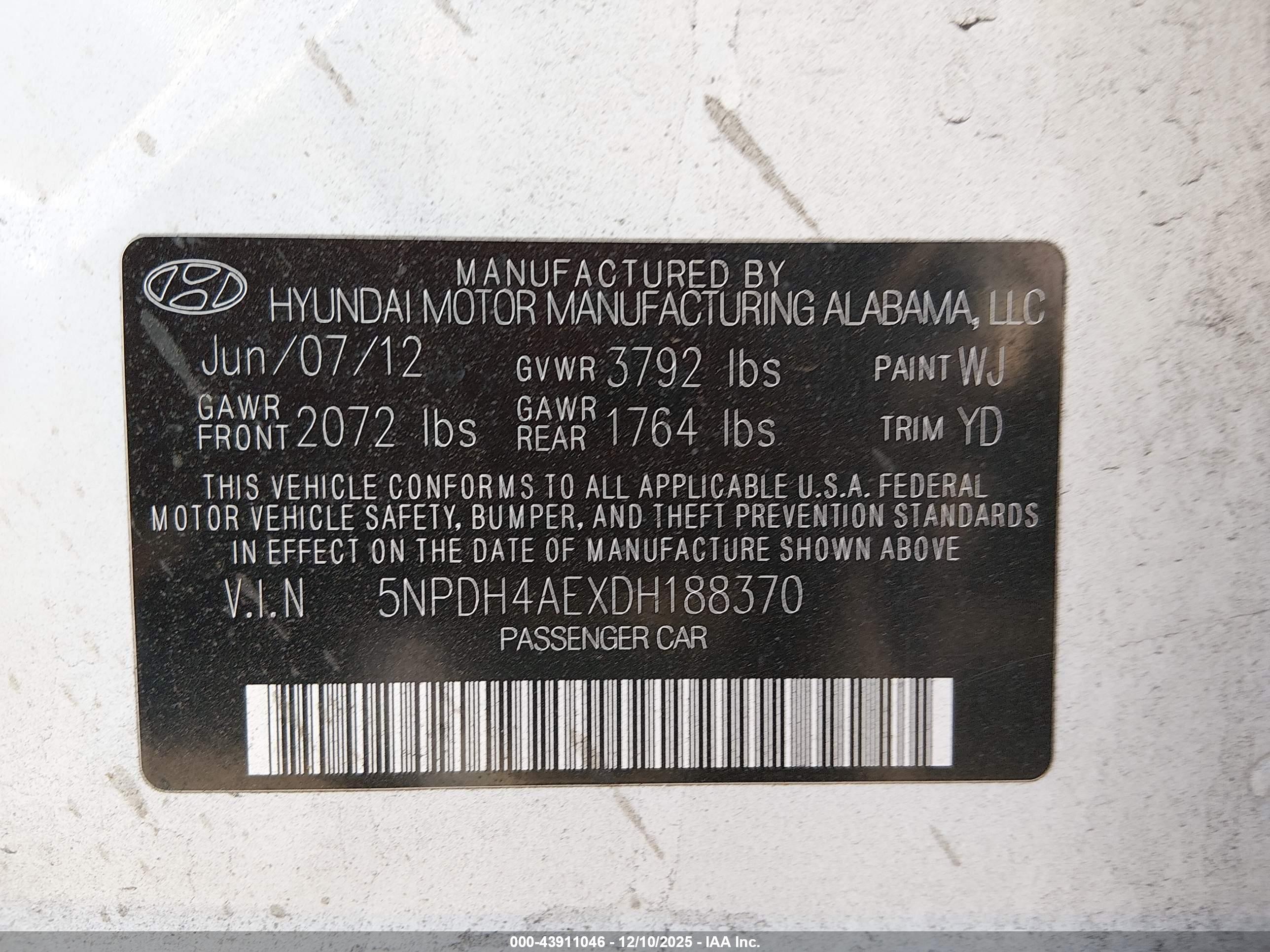 HYUNDAI ELANTRA image 9